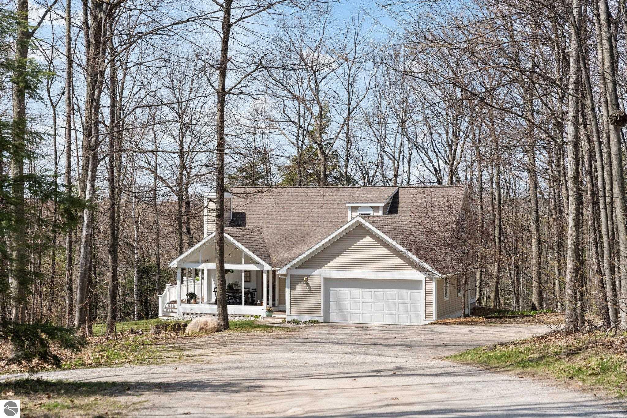 2205 N Birch Le Drive