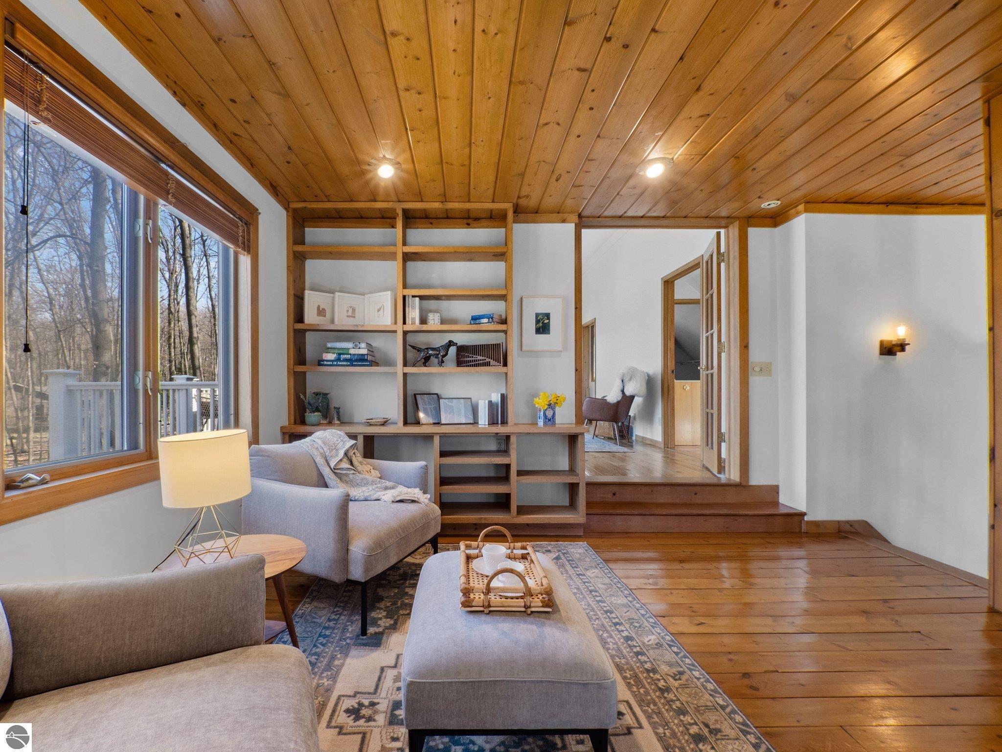 2205 N Birch Le Drive