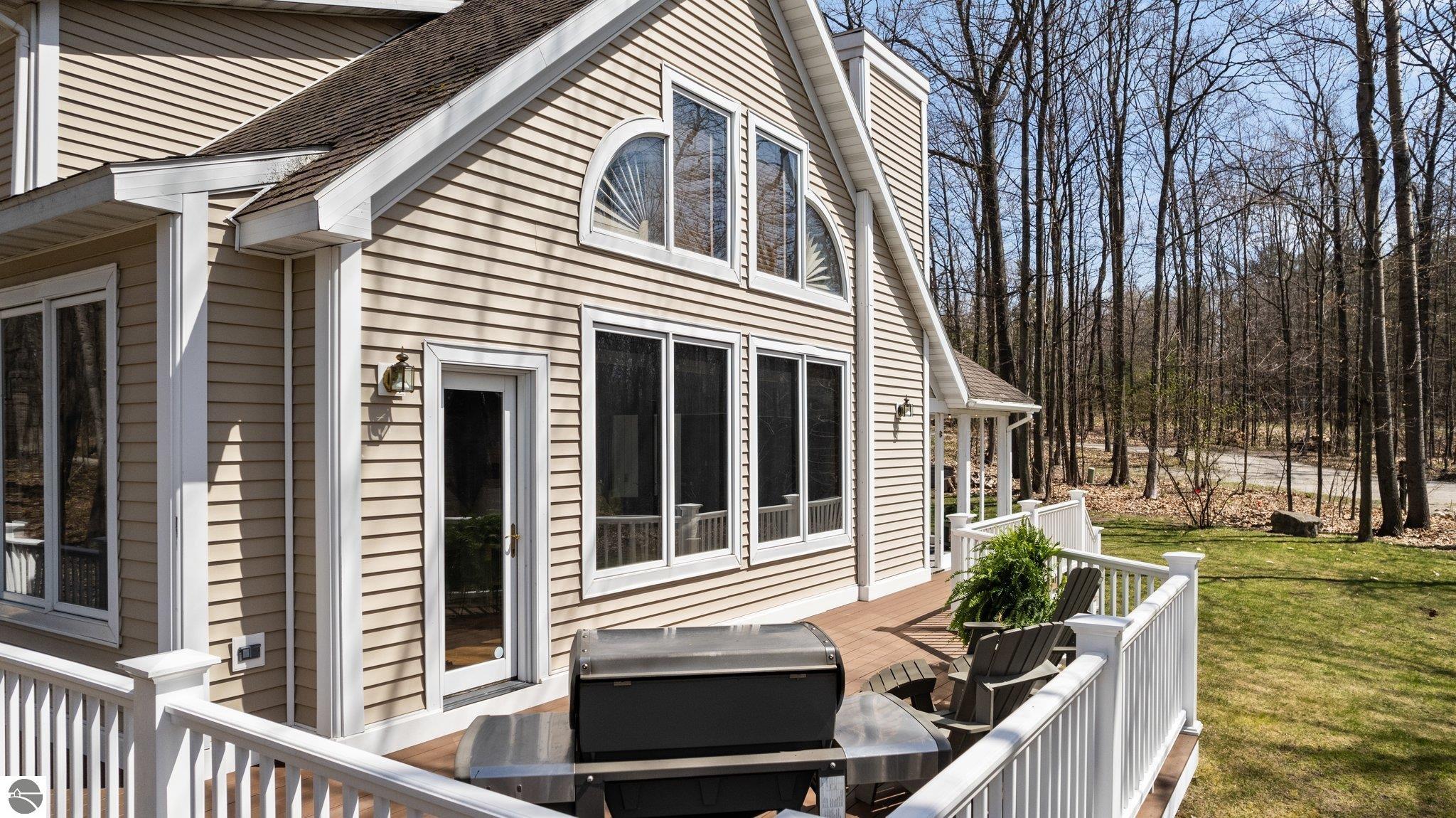 2205 N Birch Le Drive