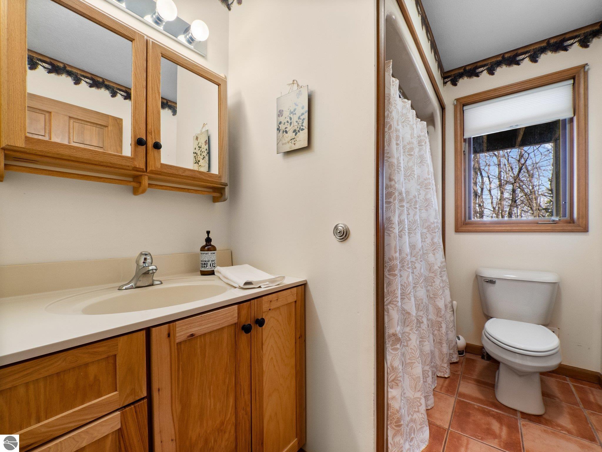 2205 N Birch Le Drive