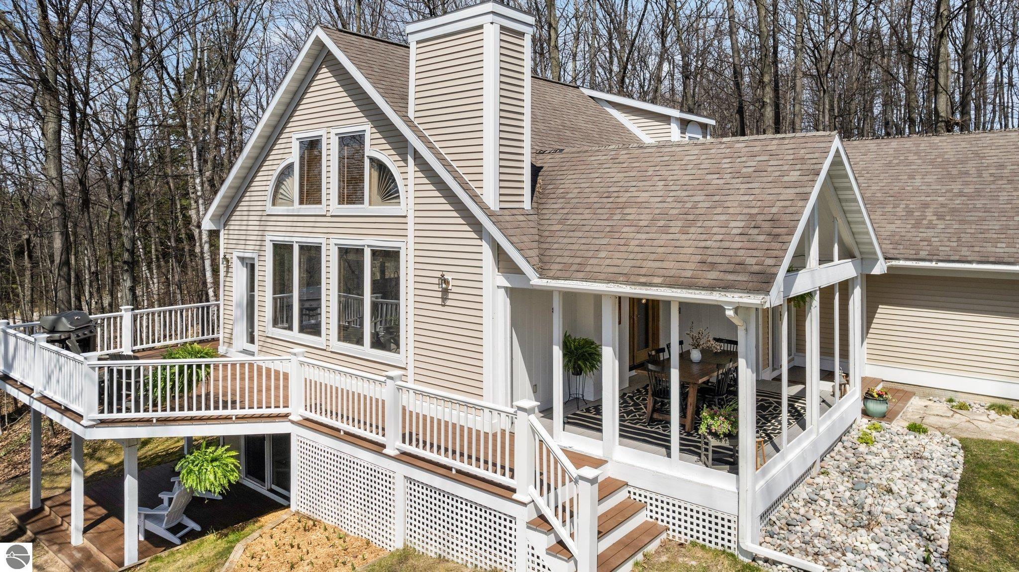 2205 N Birch Le Drive