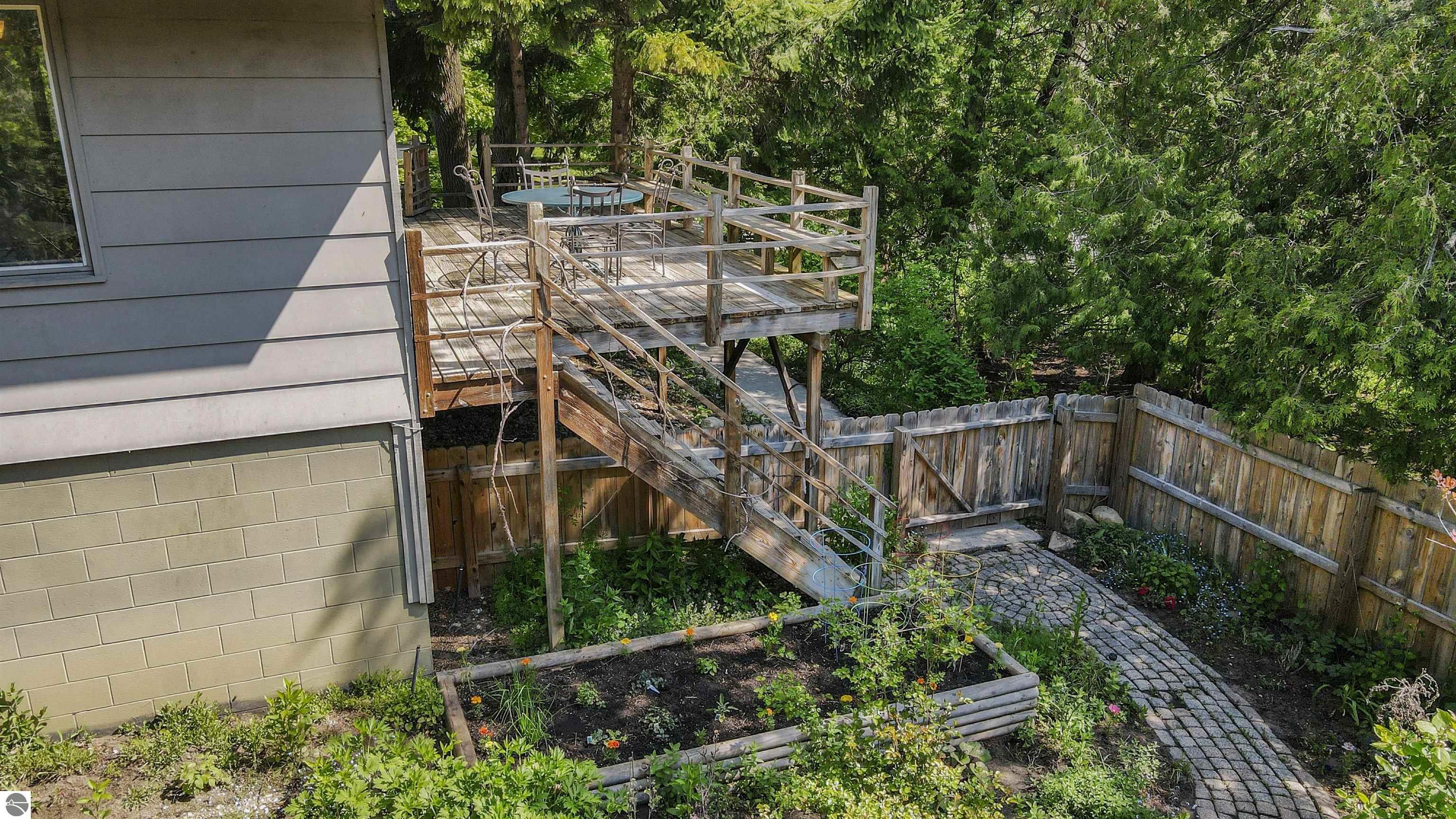 1313 Ramsdell Street