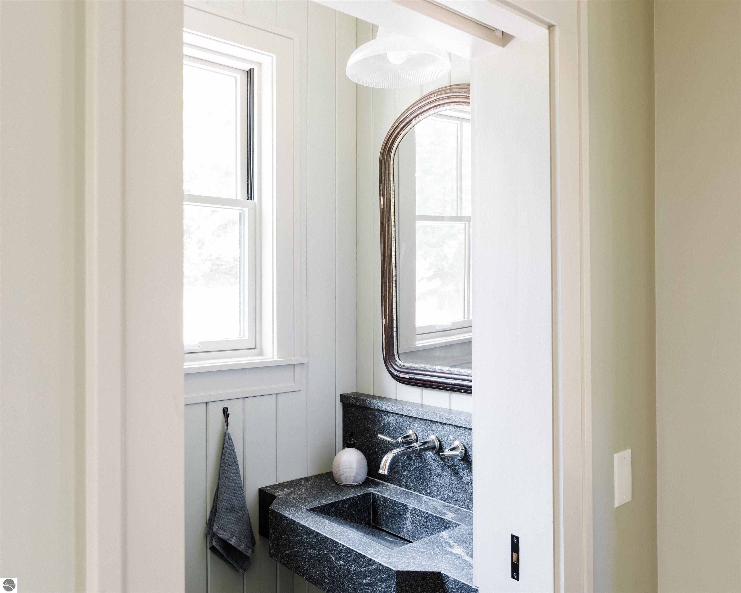 11350 S Cottonwood Drive