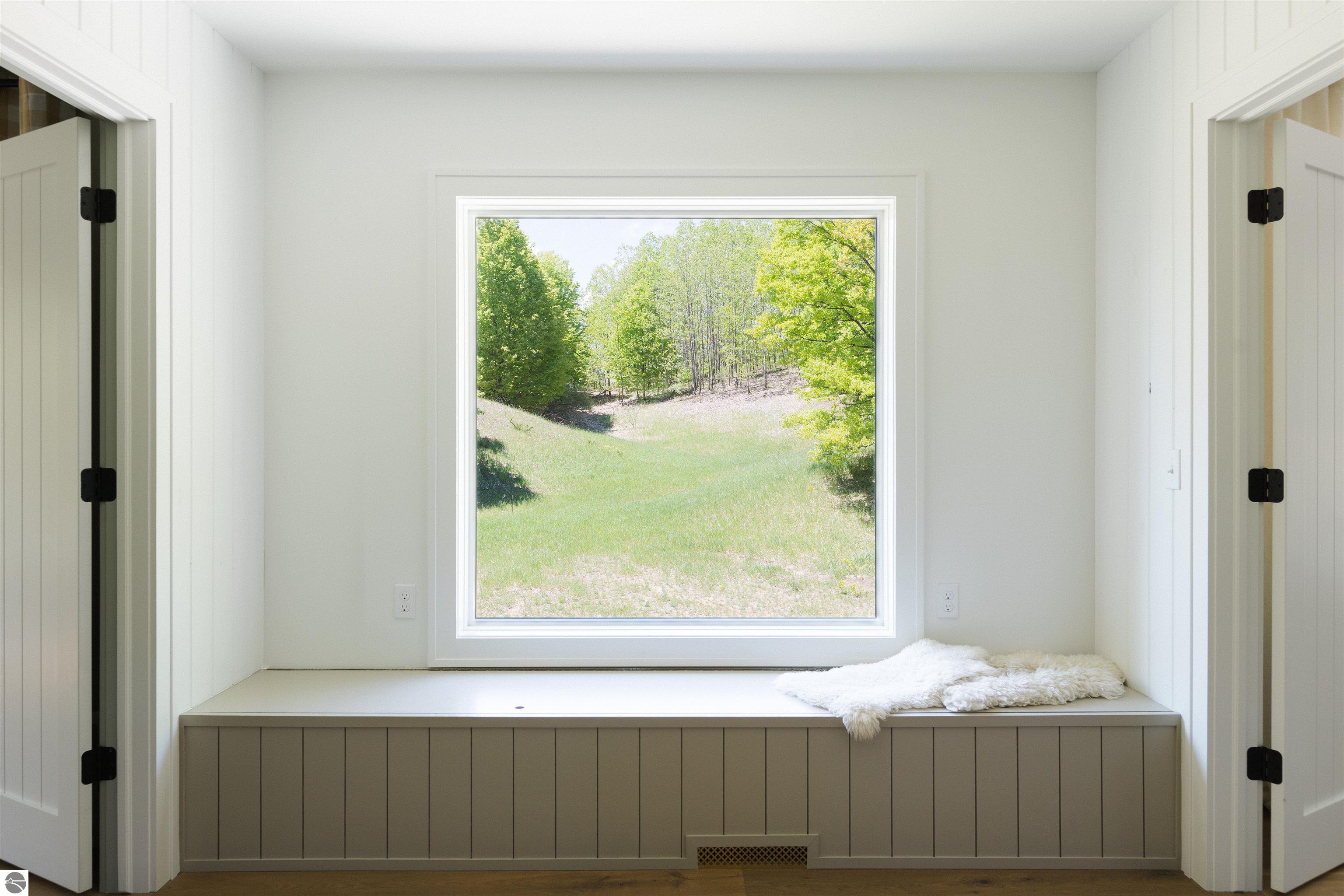 11350 S Cottonwood Drive