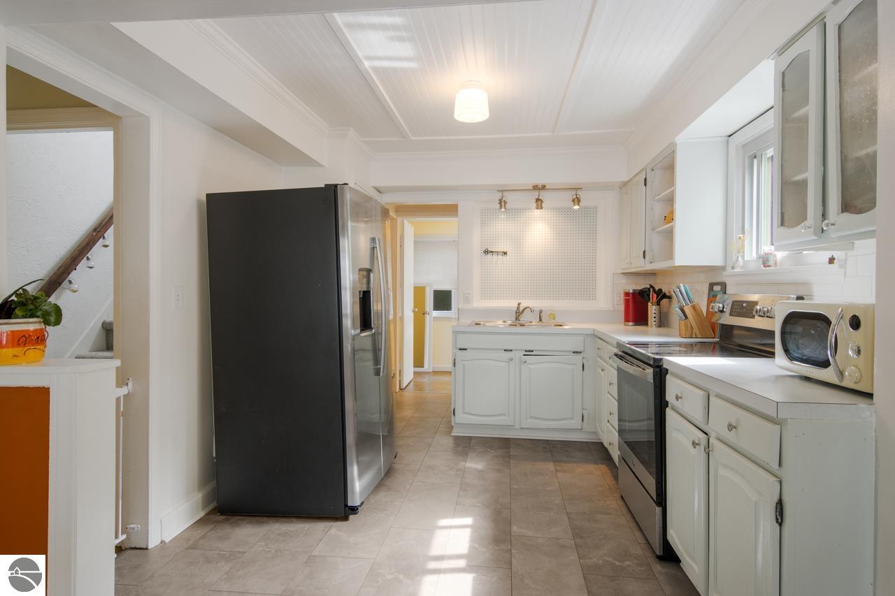 10370 E Cherry Bend Road