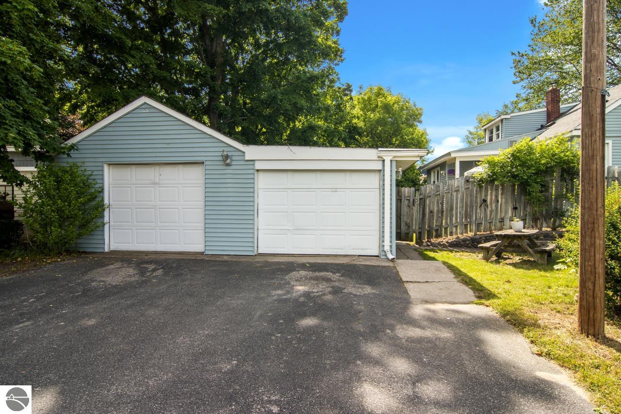 10370 E Cherry Bend Road