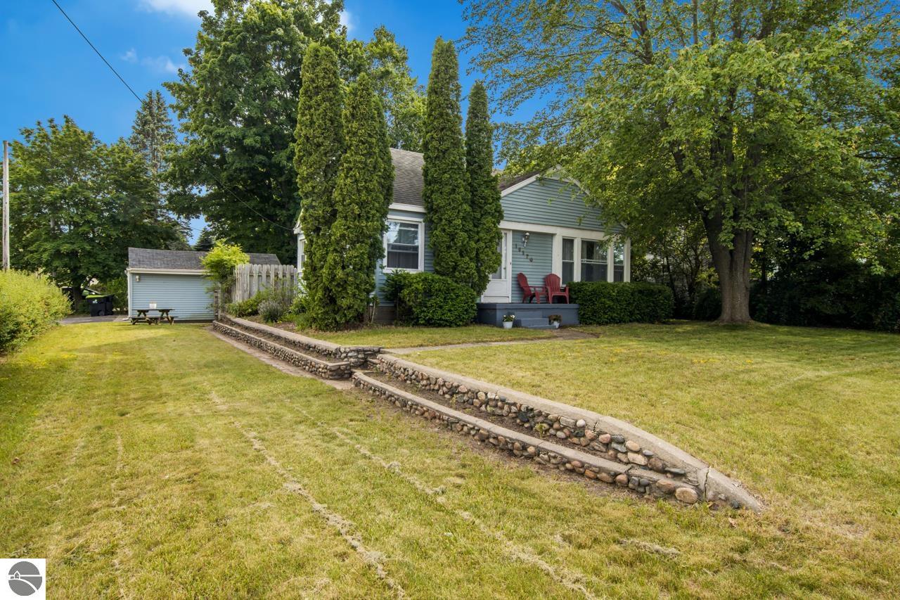 10370 E Cherry Bend Road