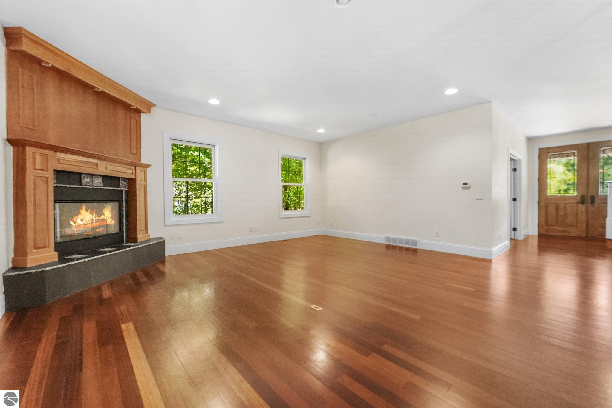 10269 E White Pine Lane