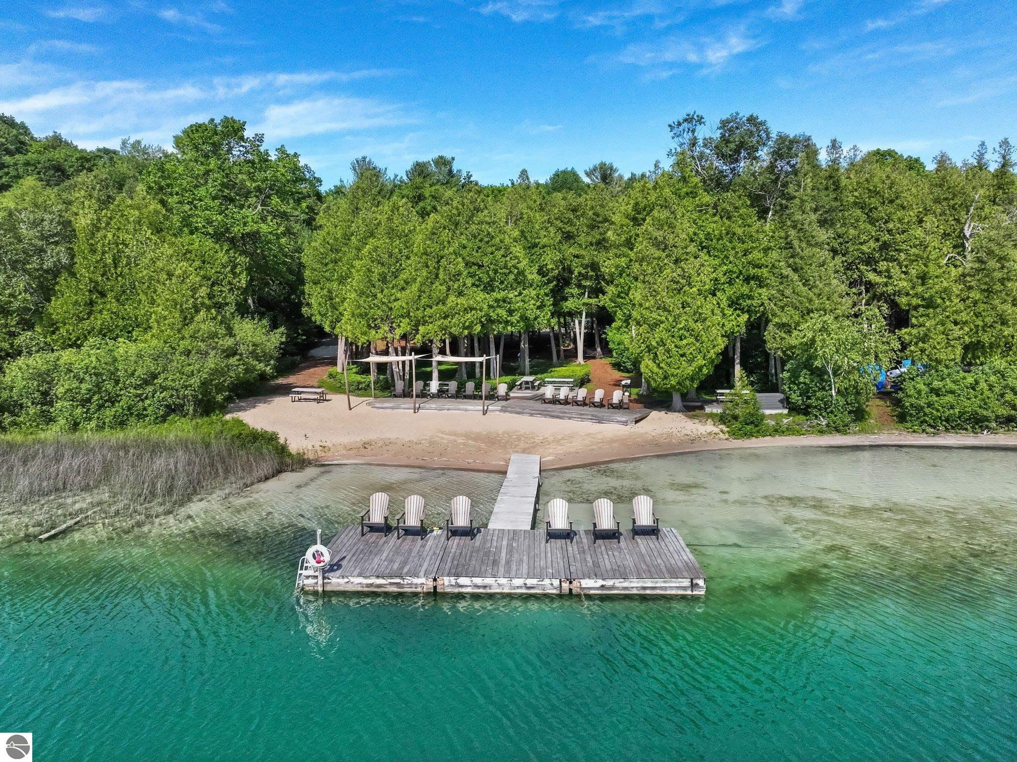 10269 E White Pine Lane