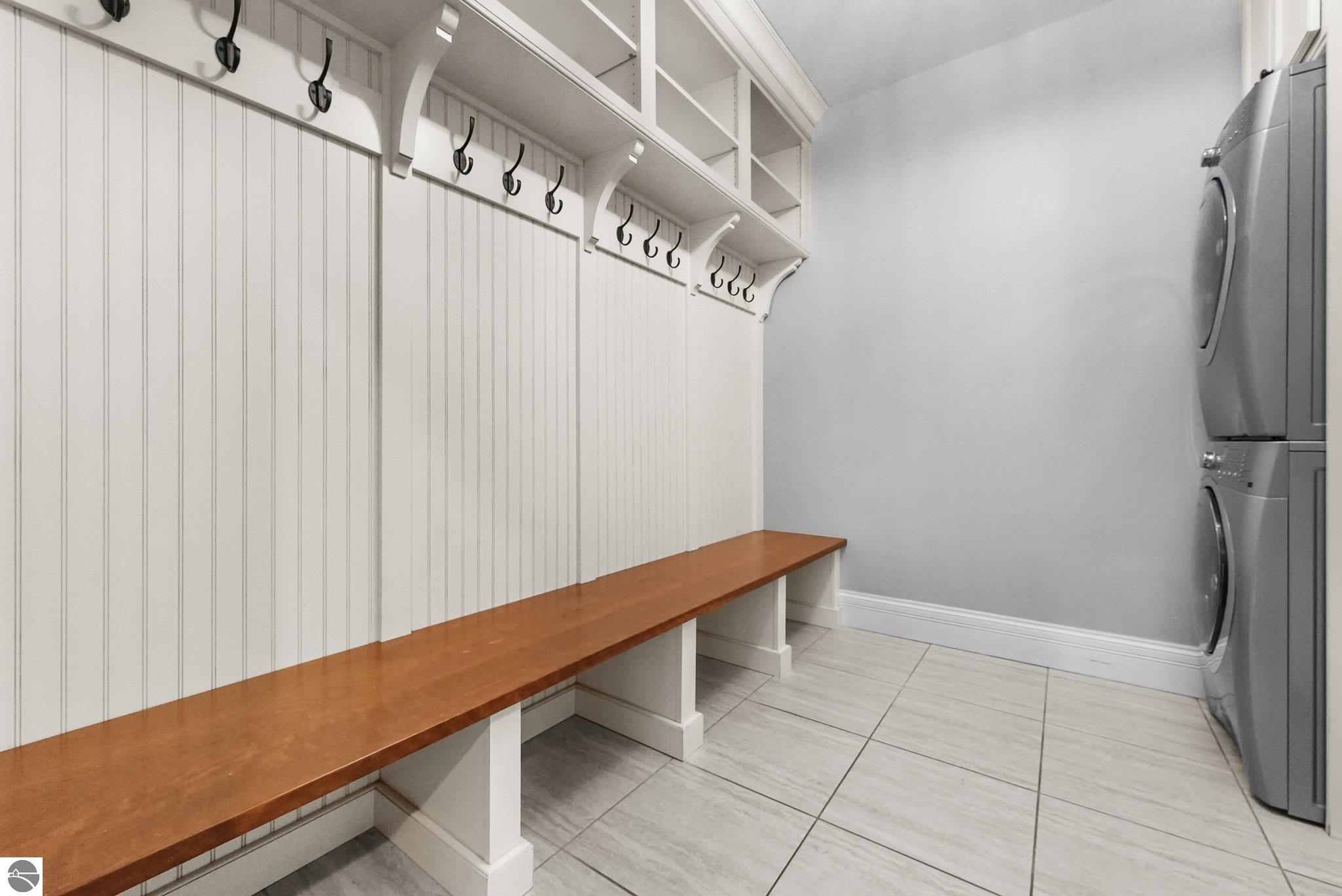 10269 E White Pine Lane