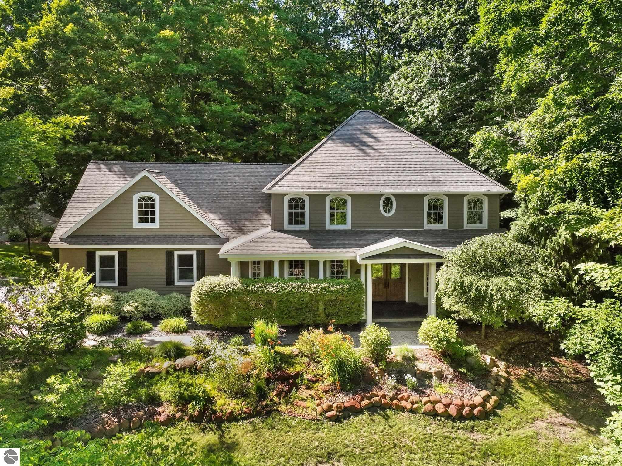 10269 E White Pine Lane