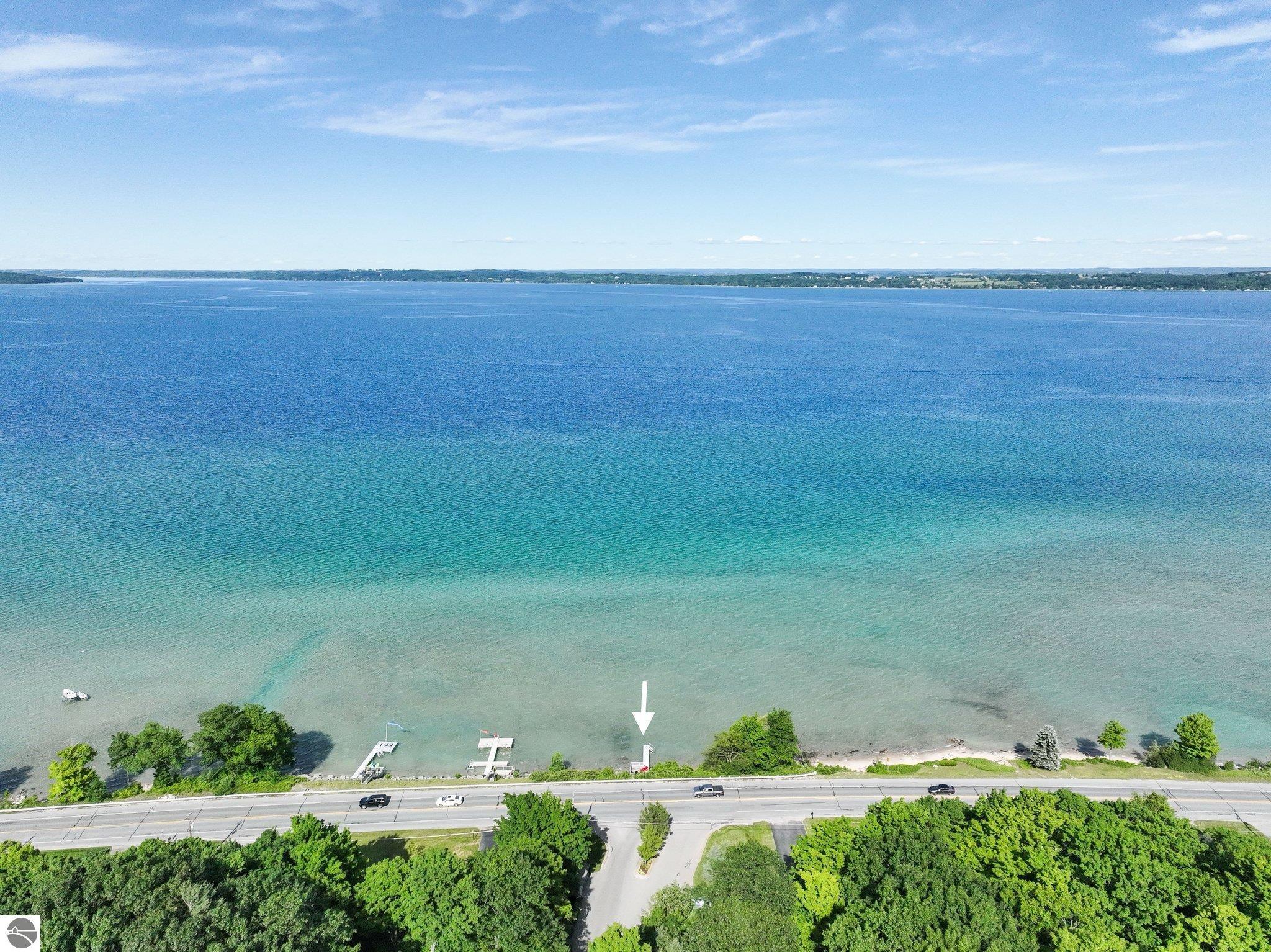 10269 E White Pine Lane