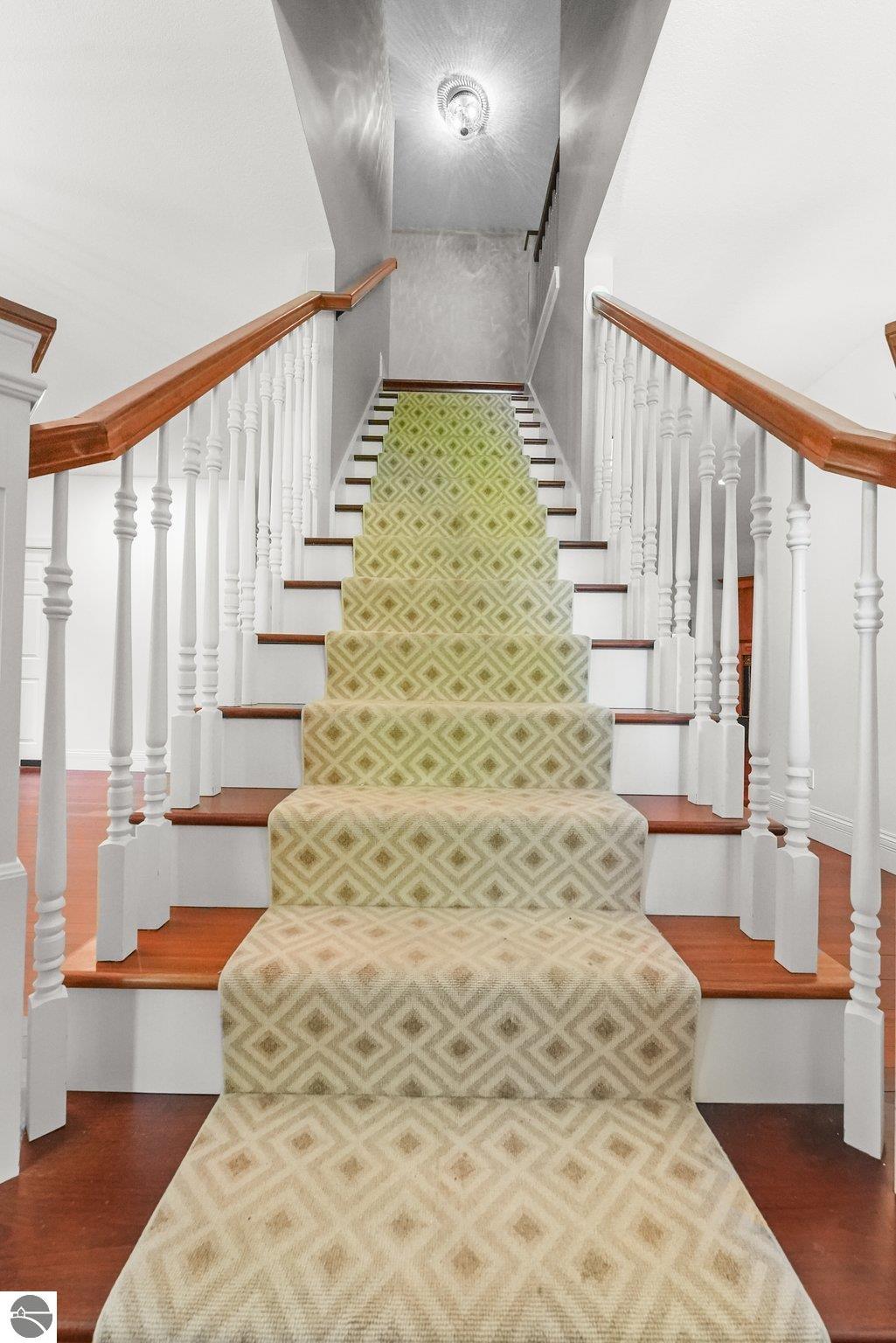 10269 E White Pine Lane