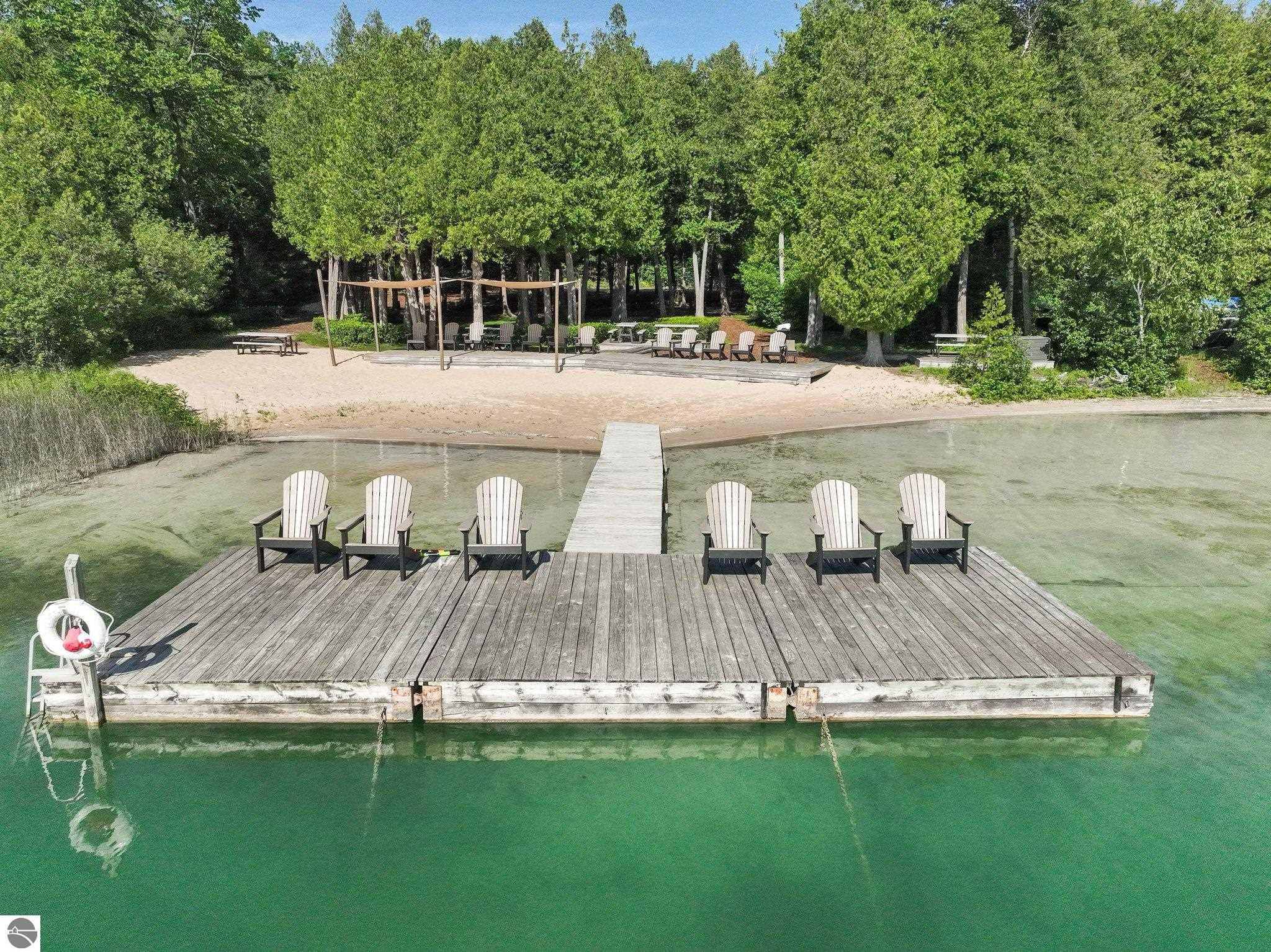 10269 E White Pine Lane