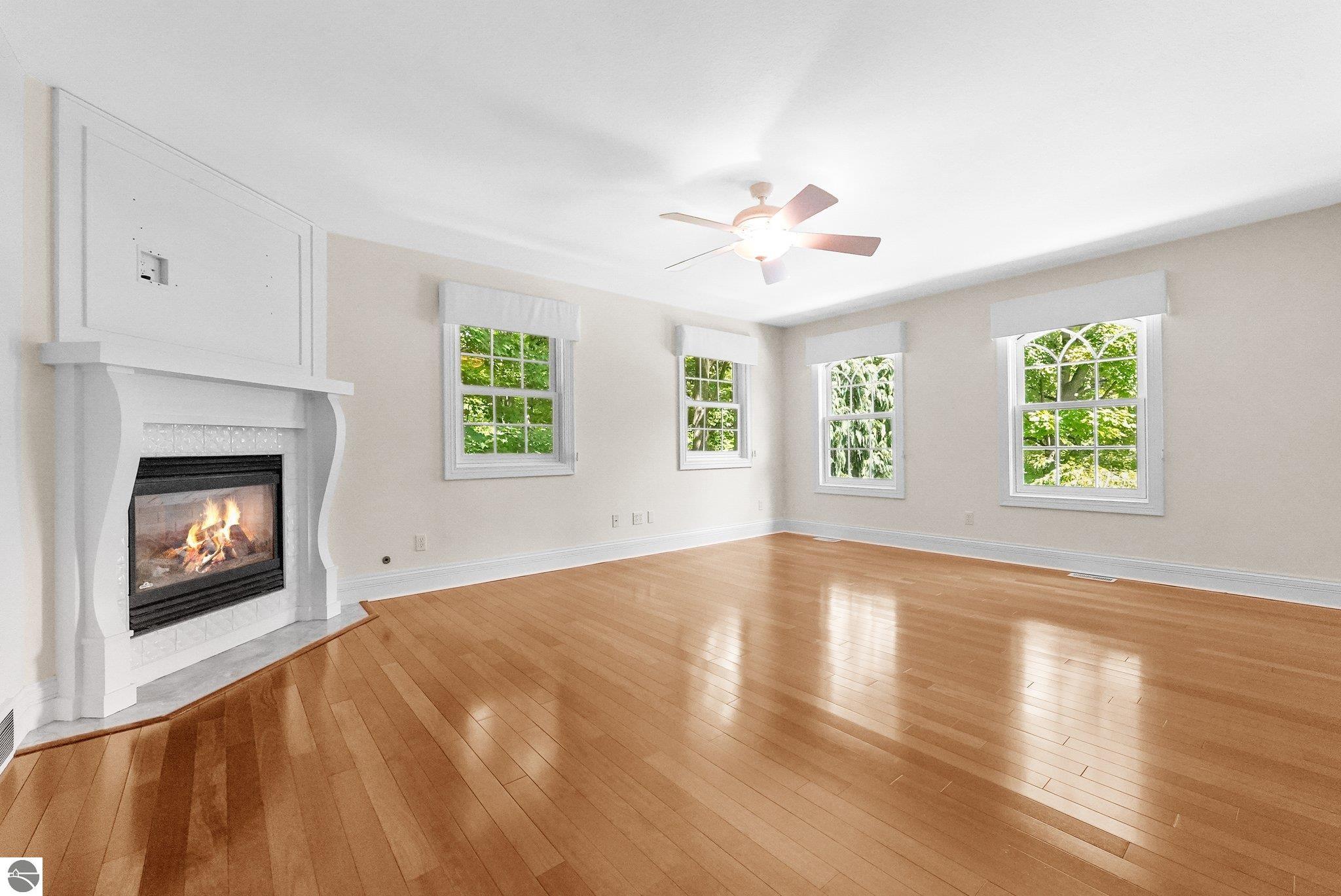 10269 E White Pine Lane