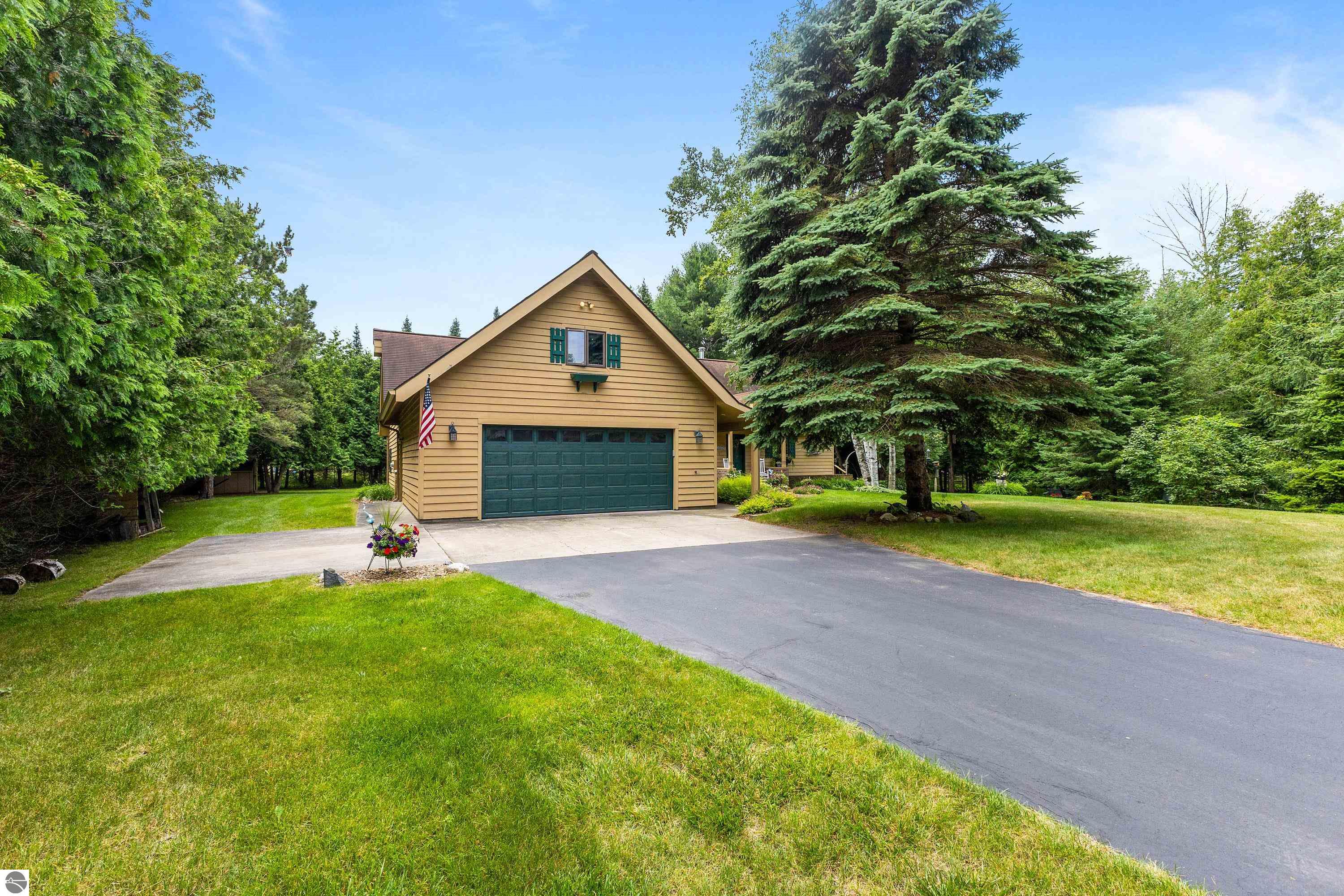 337 W Third Street