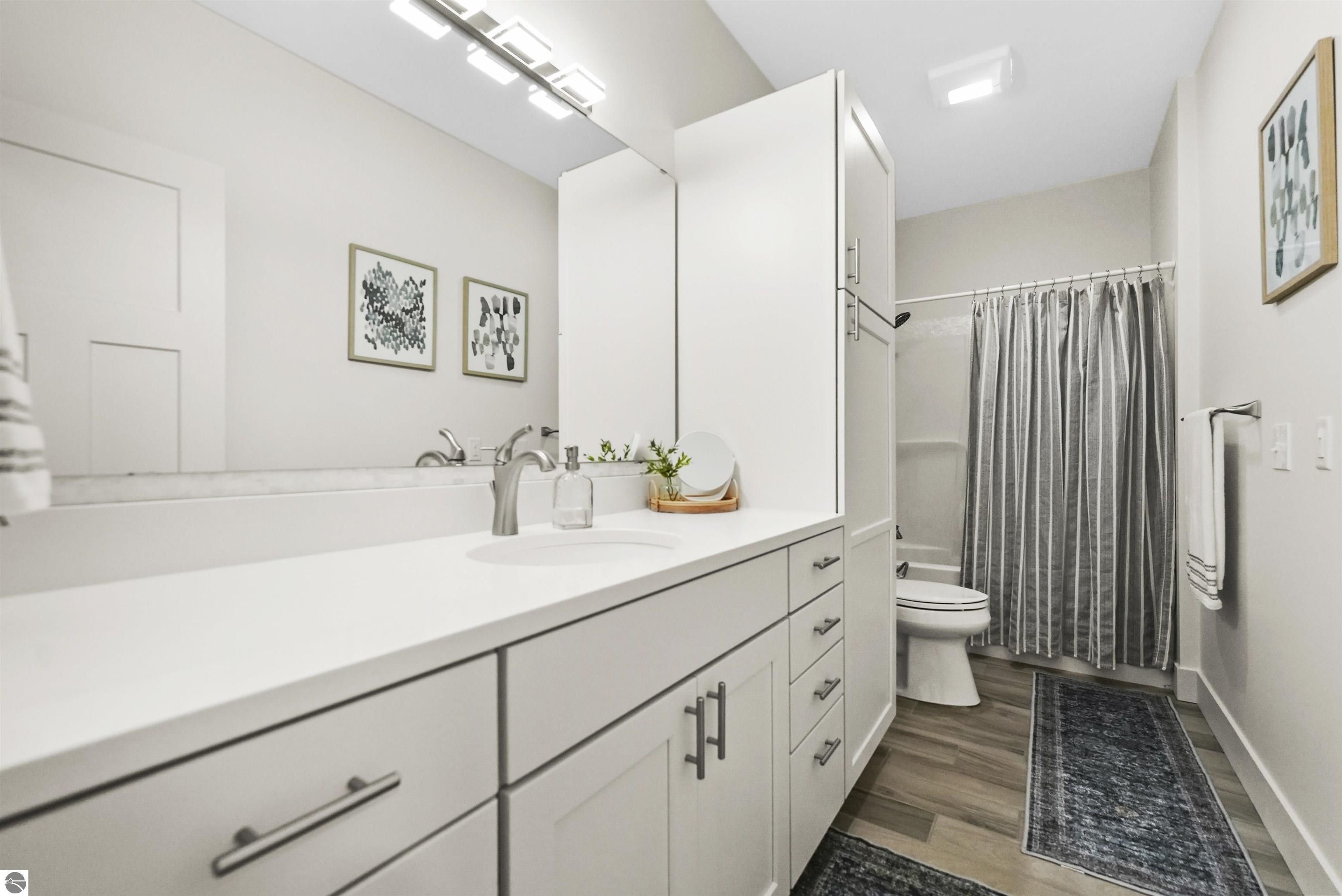 3119 Holiday Village Road