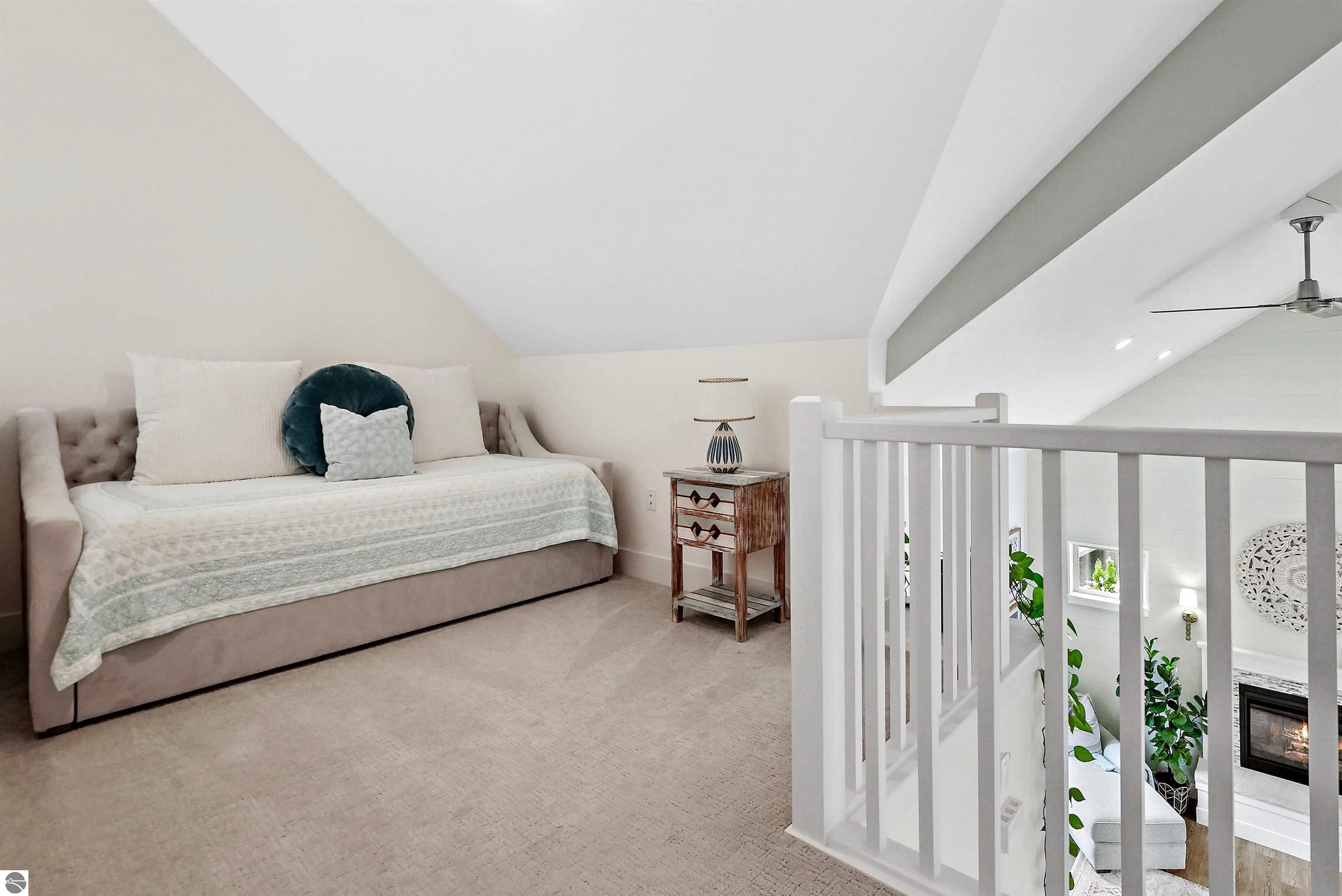 3119 Holiday Village Road