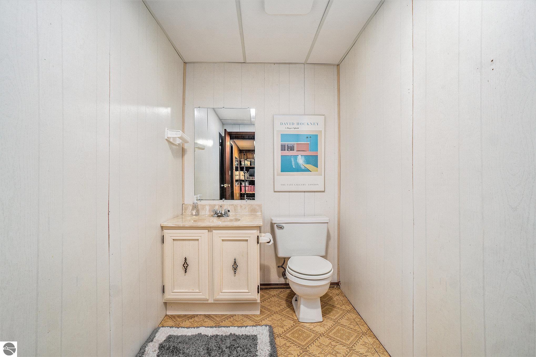 3706 Holiday Village Road