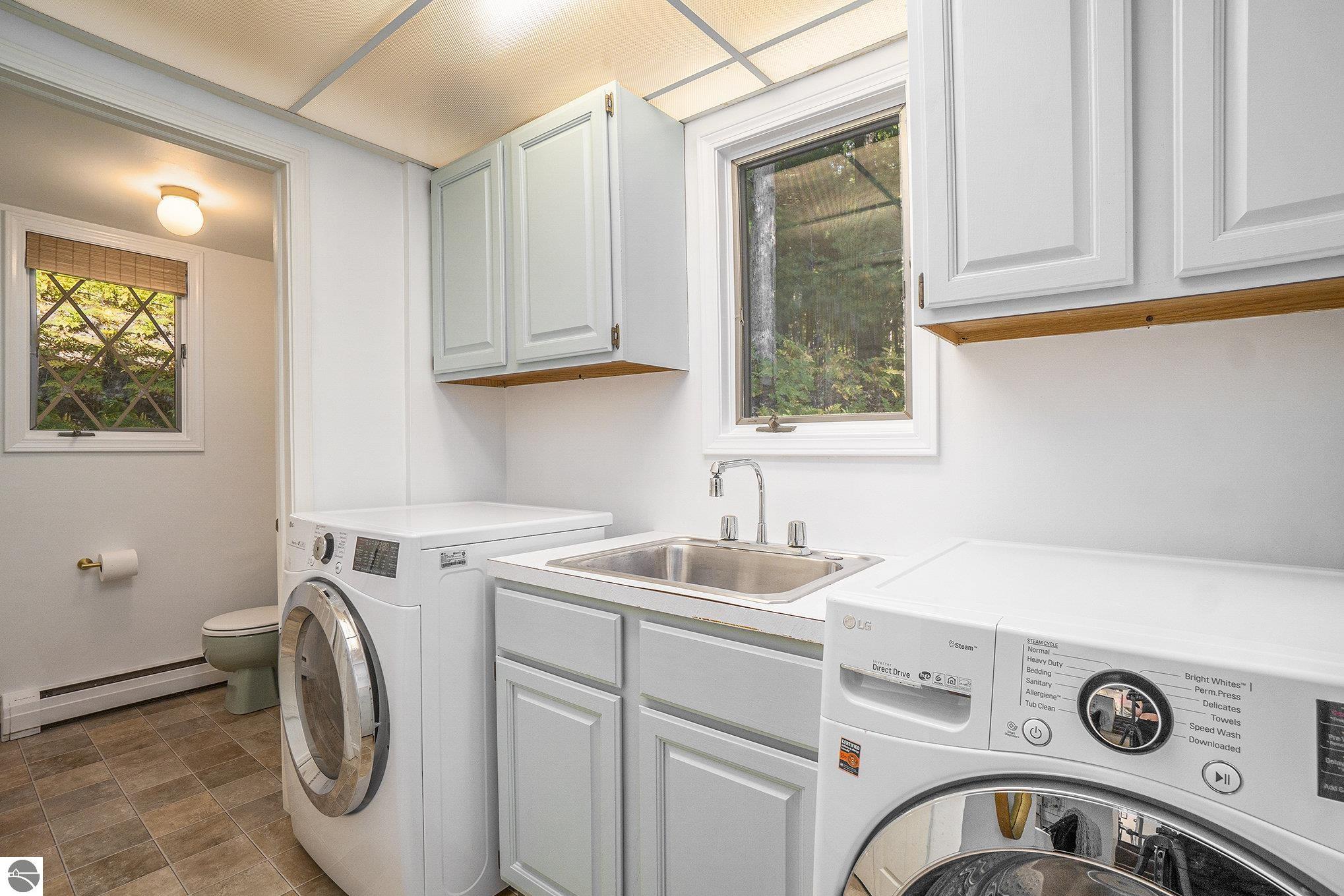 3706 Holiday Village Road