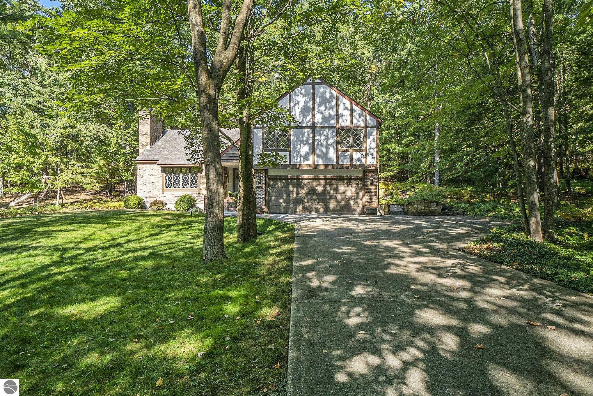 3706 Holiday Village Road