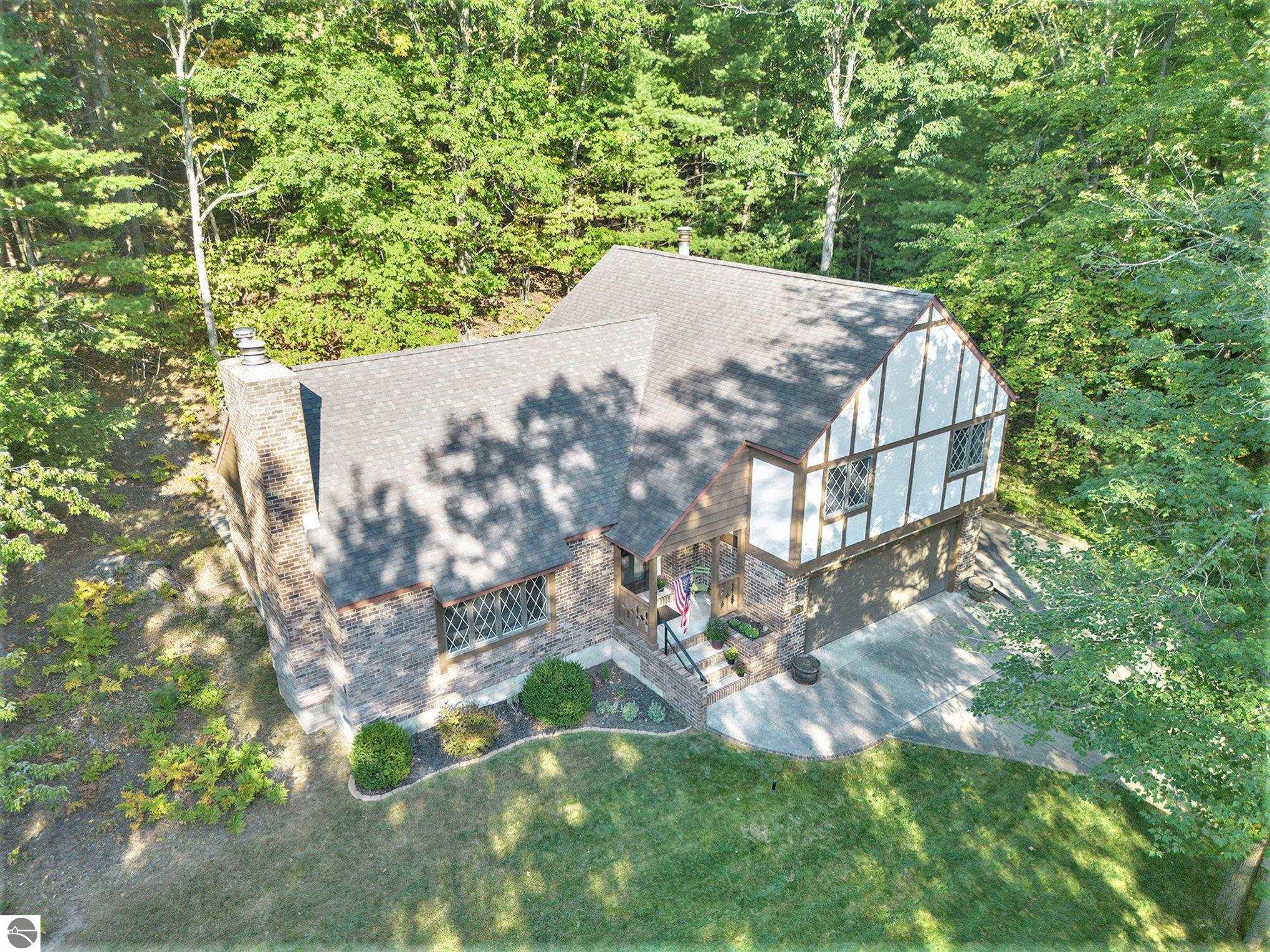 3706 Holiday Village Road