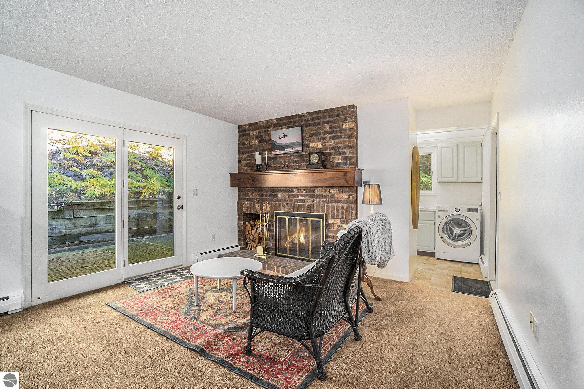 3706 Holiday Village Road