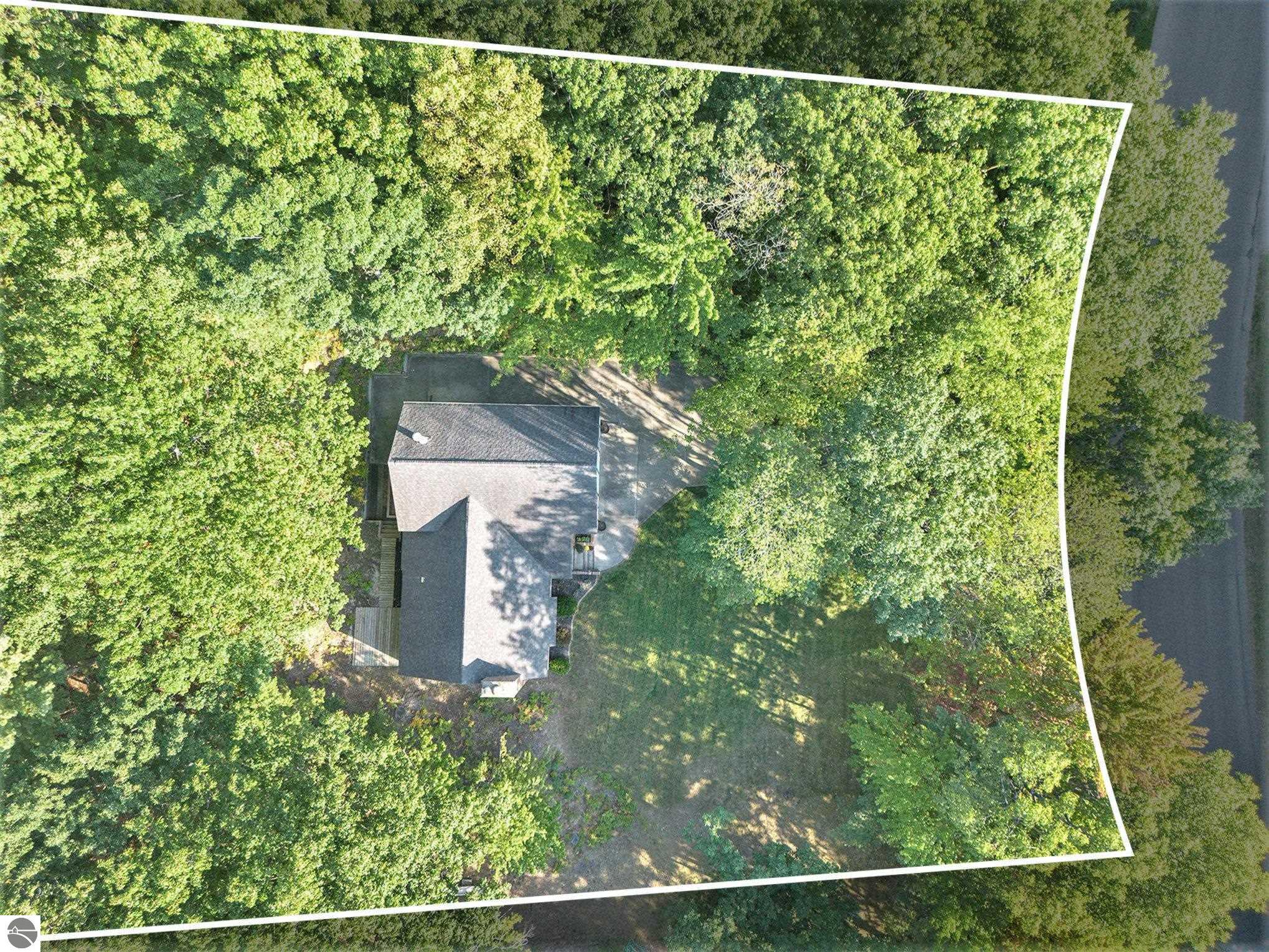 3706 Holiday Village Road