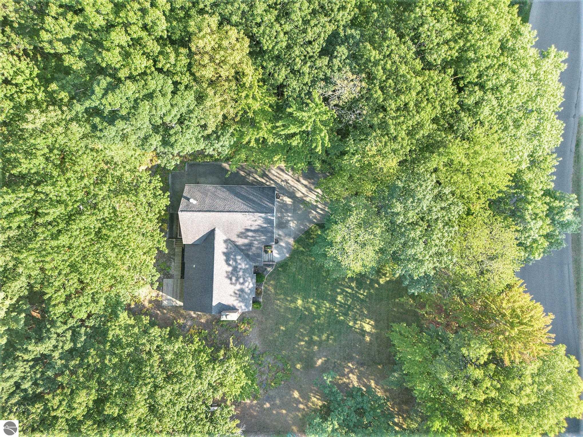 3706 Holiday Village Road