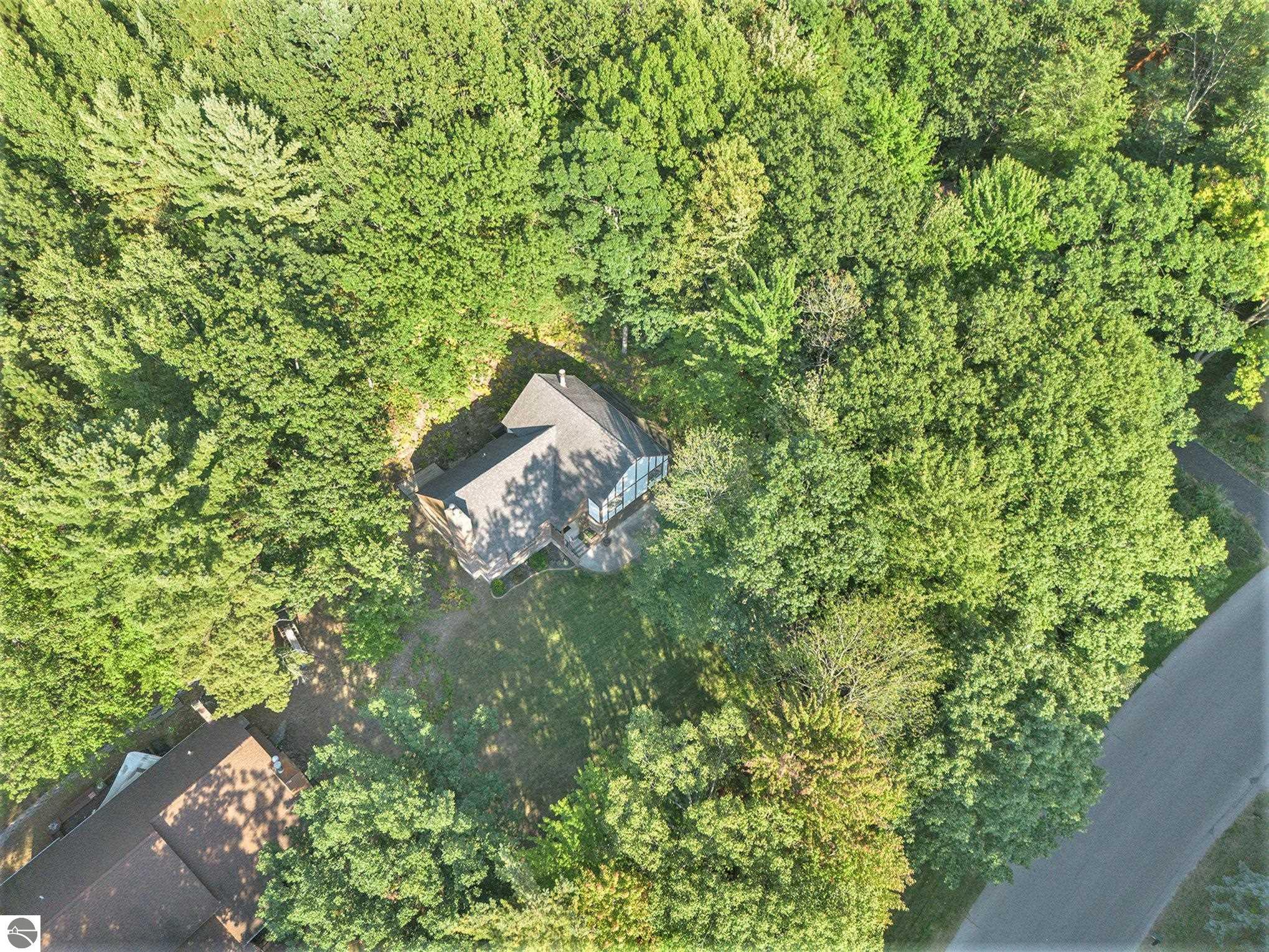 3706 Holiday Village Road