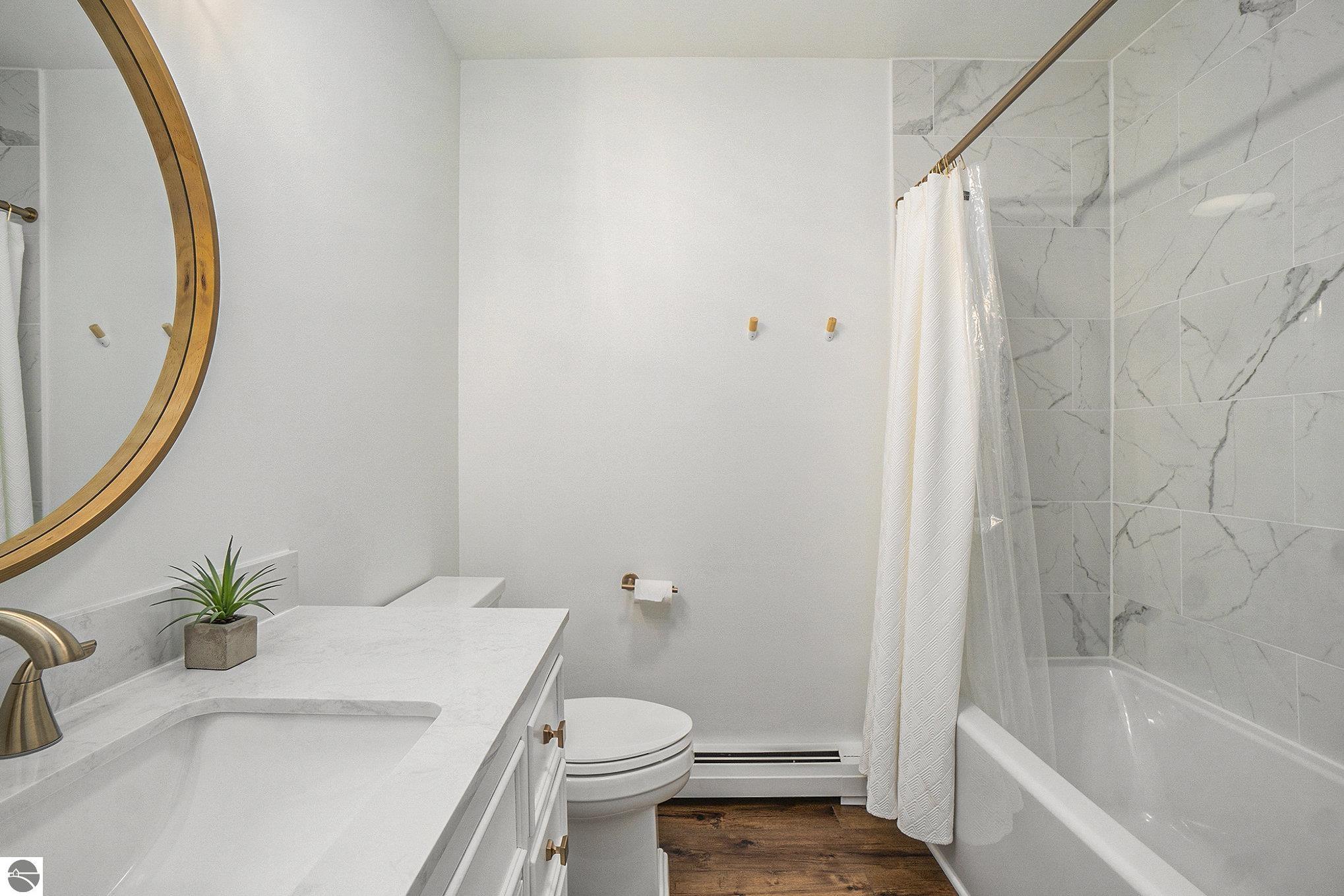 3706 Holiday Village Road