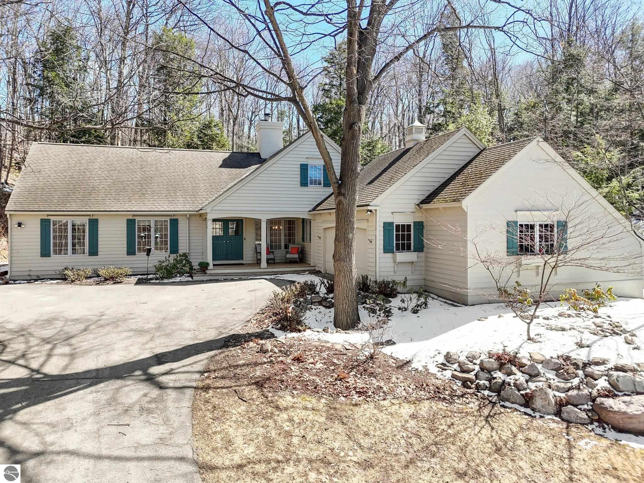 10996 Trillium Court