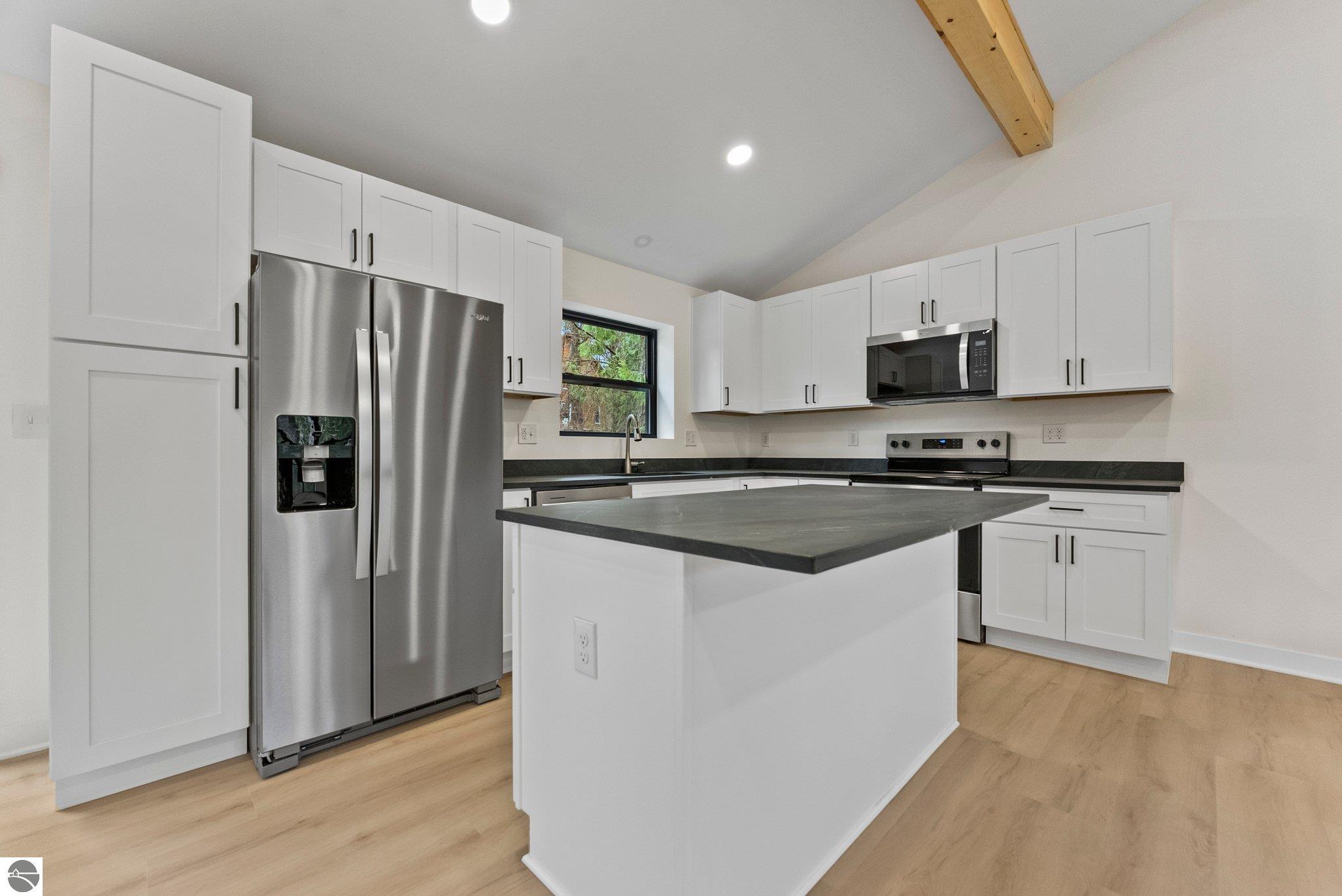 305 S Fifth Street