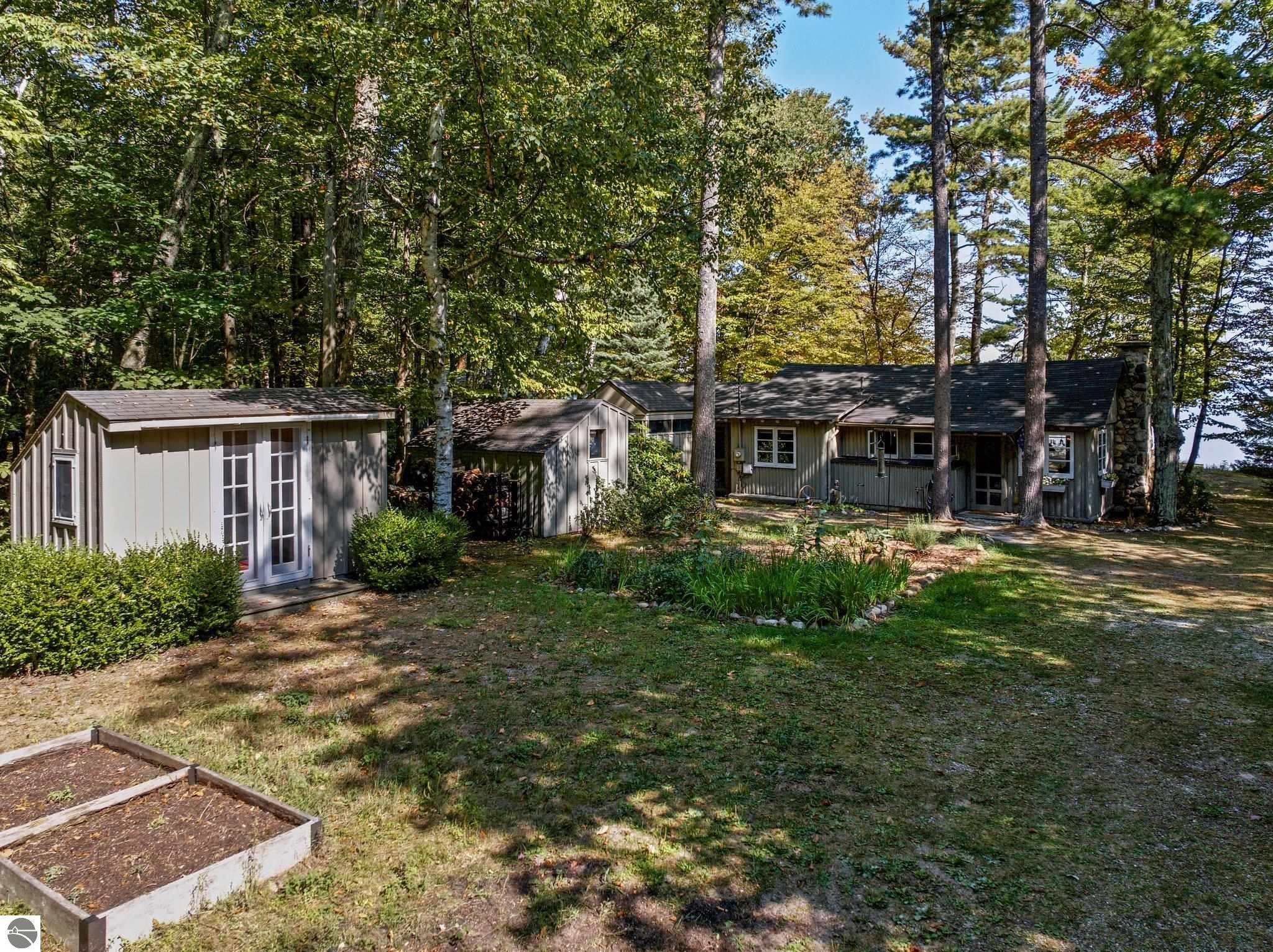 11880 N Seven Pines Road