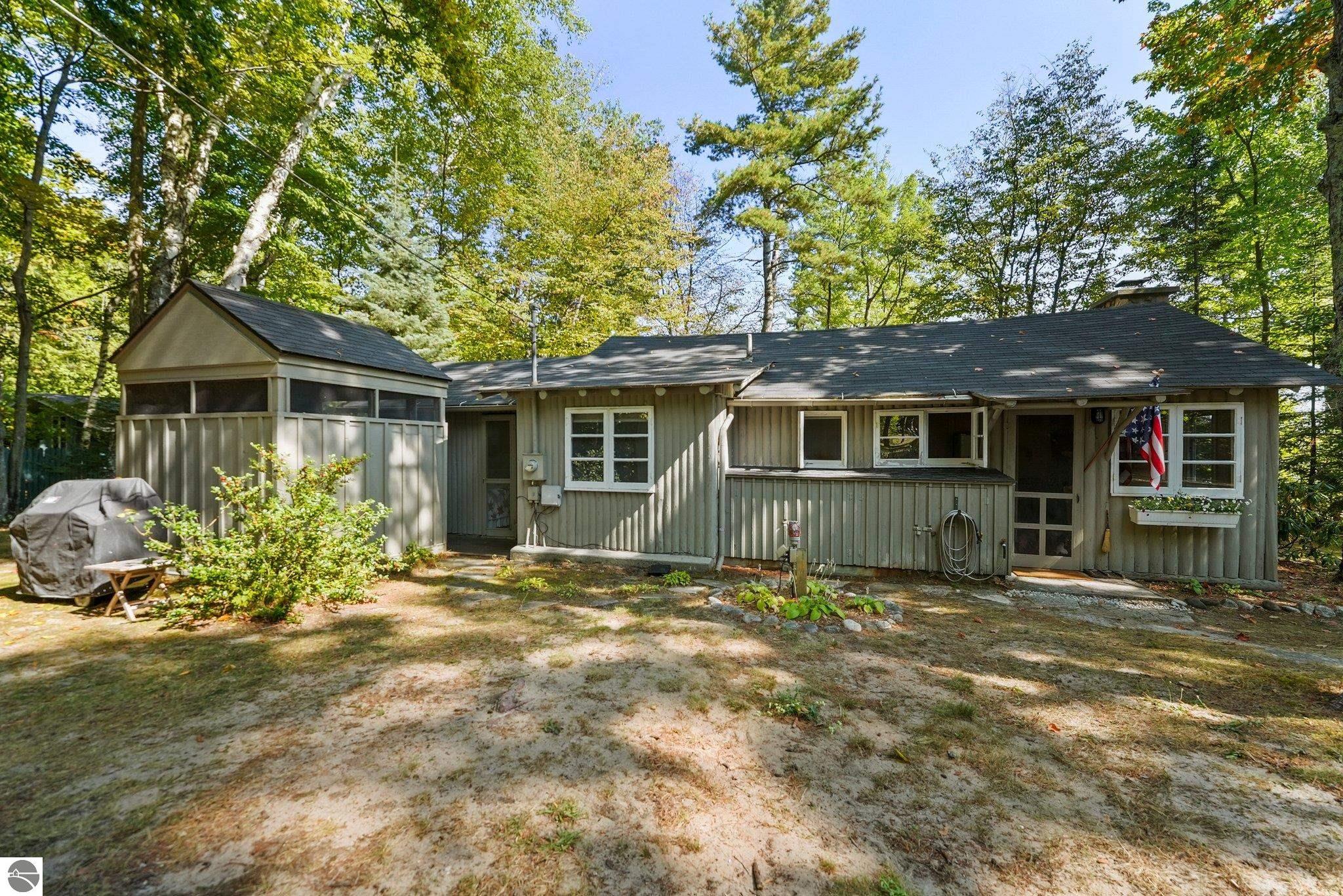 11880 N Seven Pines Road