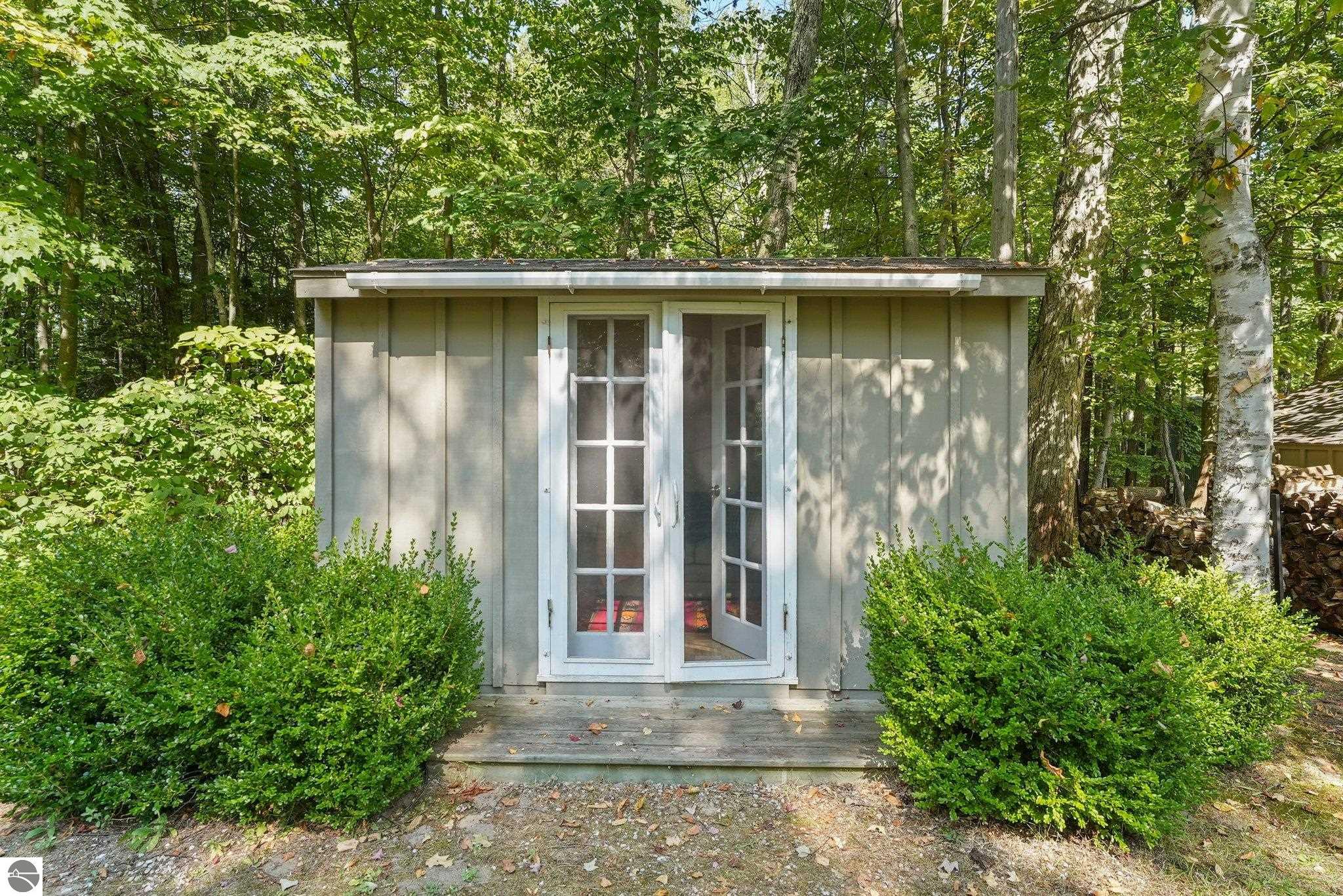 11880 N Seven Pines Road