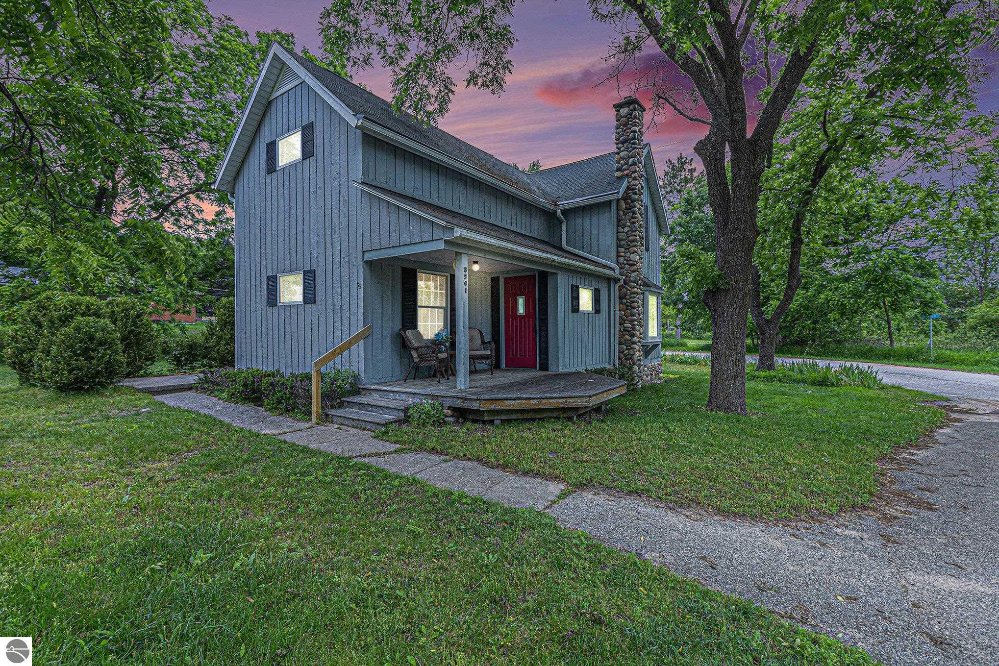 8941 E Summer Street