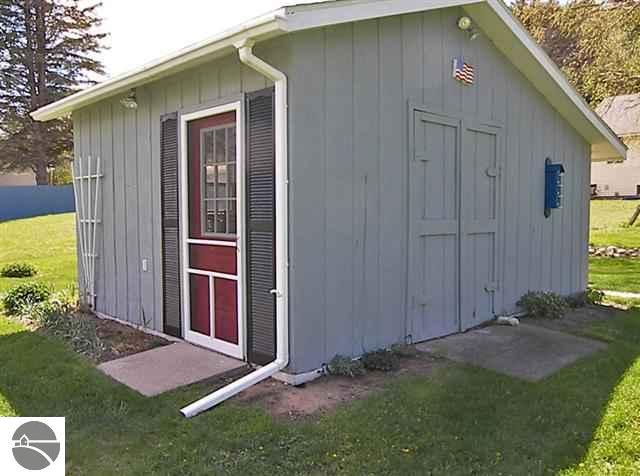 8941 E Summer Street