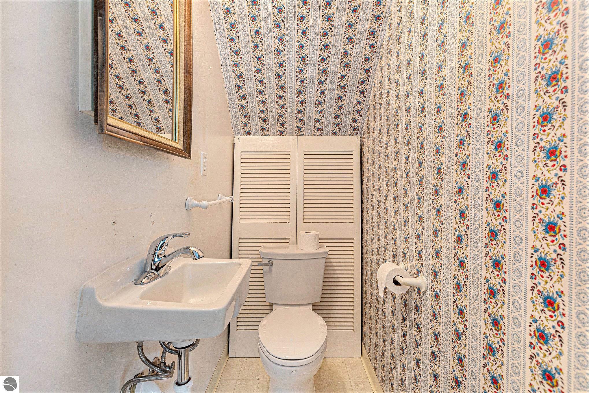 8941 E Summer Street