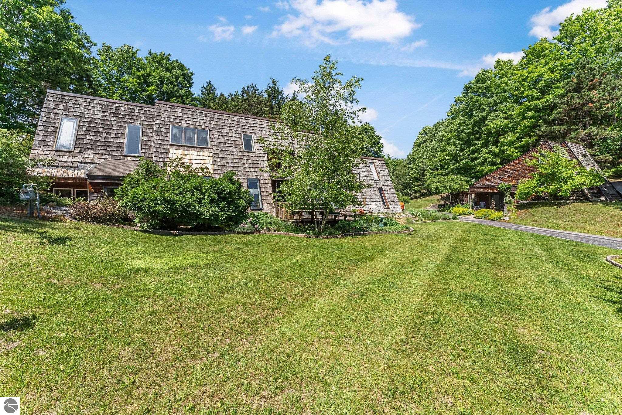 5861 S Elm Valley Road