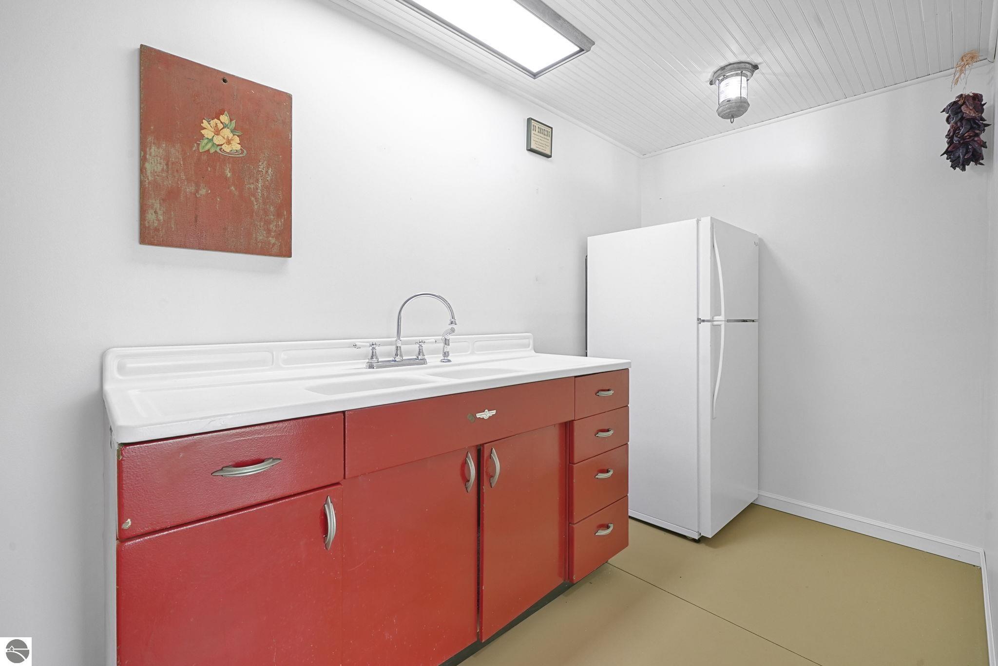 11125 Lee Mann Road