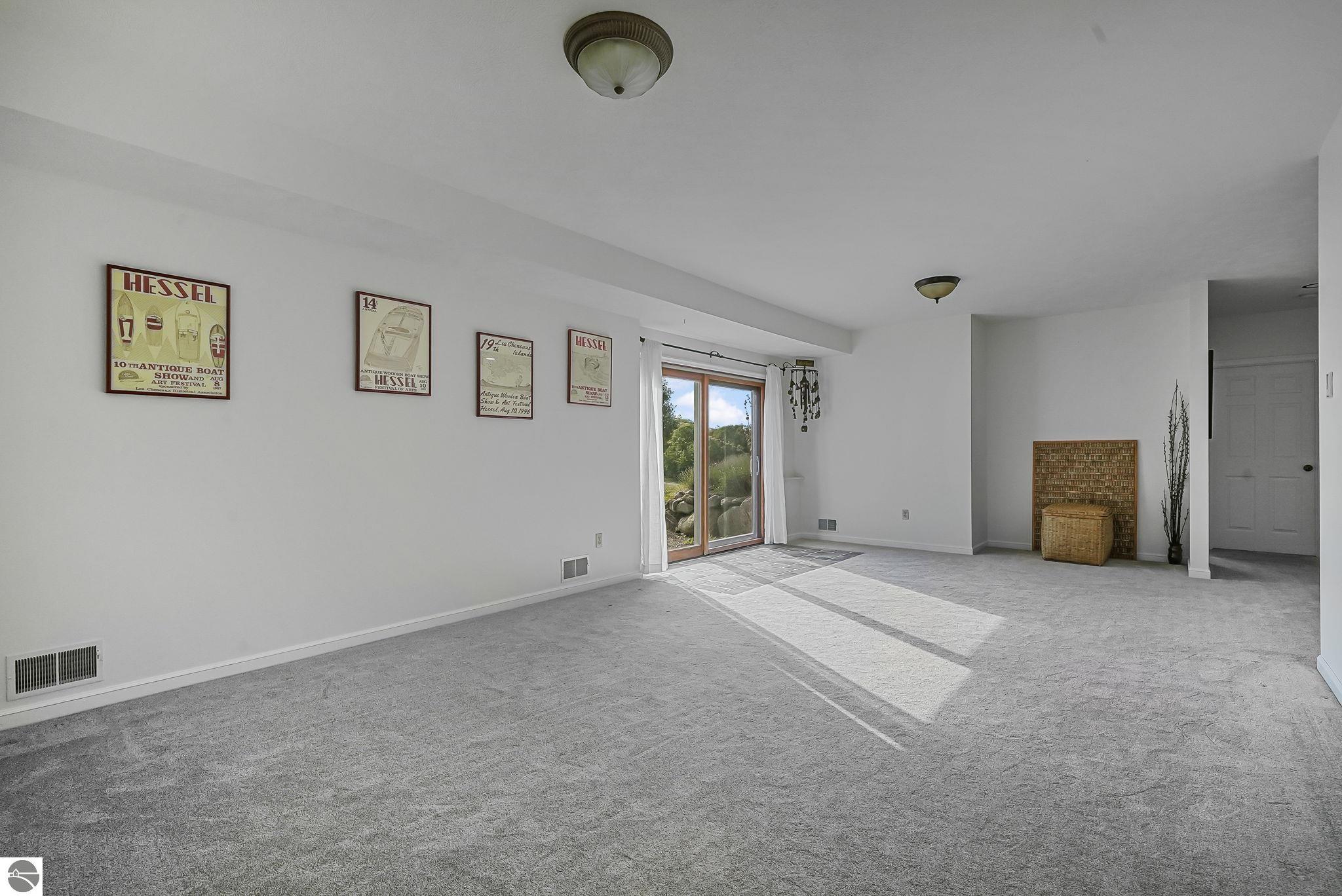 11125 Lee Mann Road