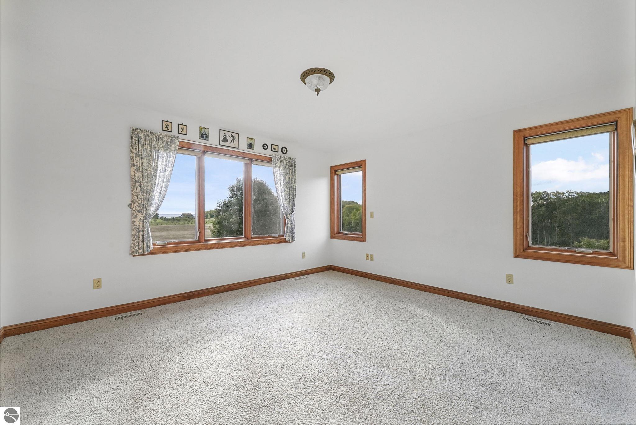 11125 Lee Mann Road