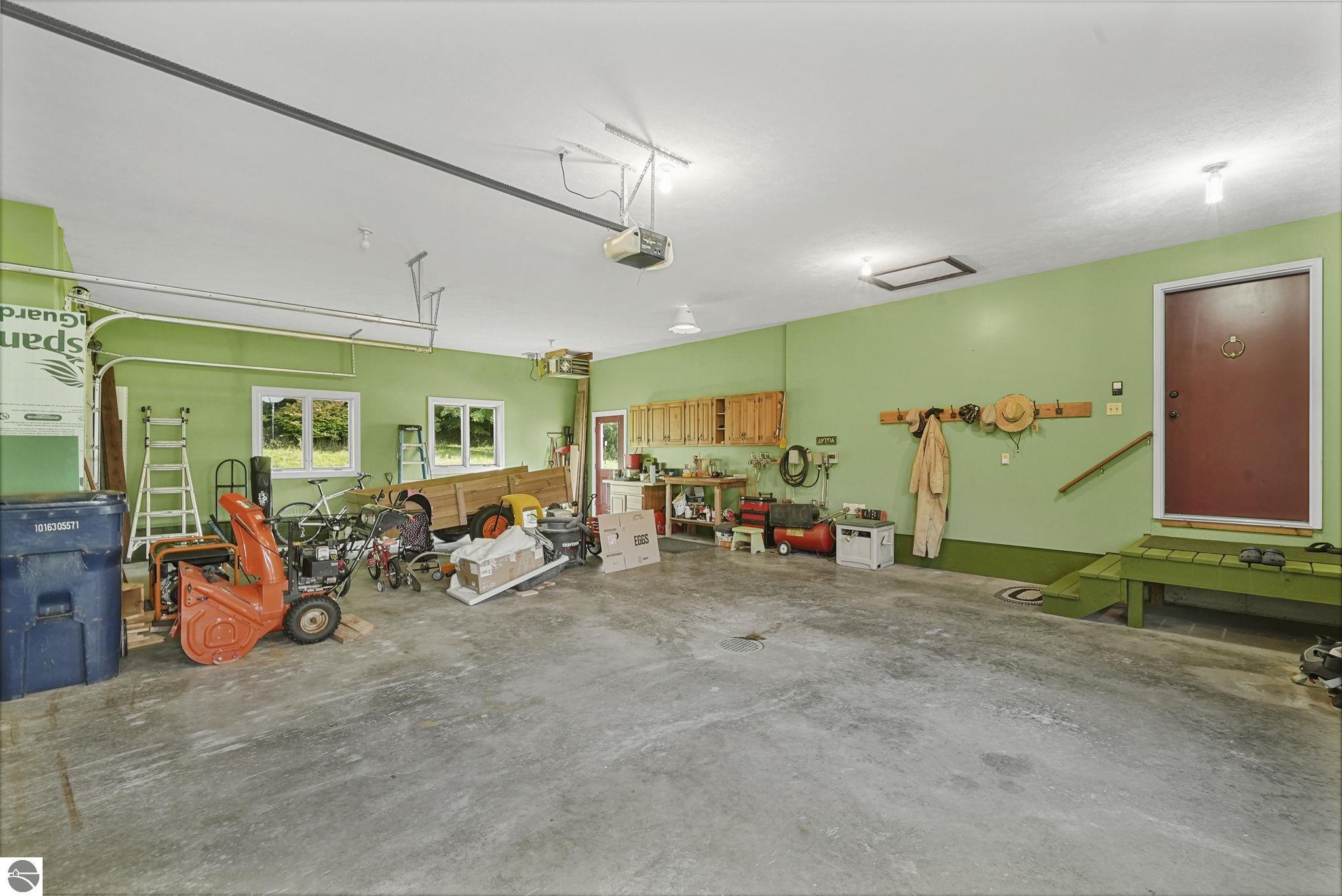 11125 Lee Mann Road