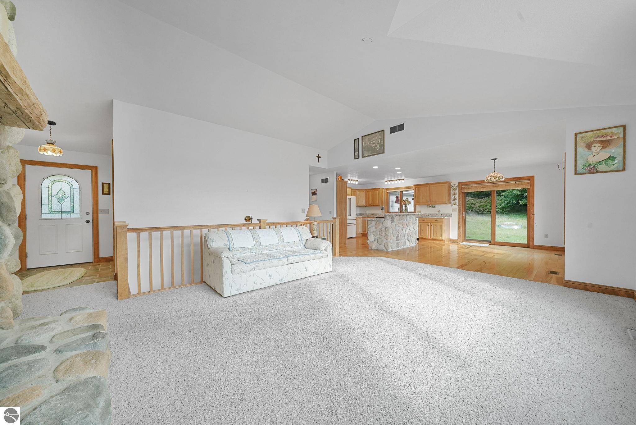 11125 Lee Mann Road
