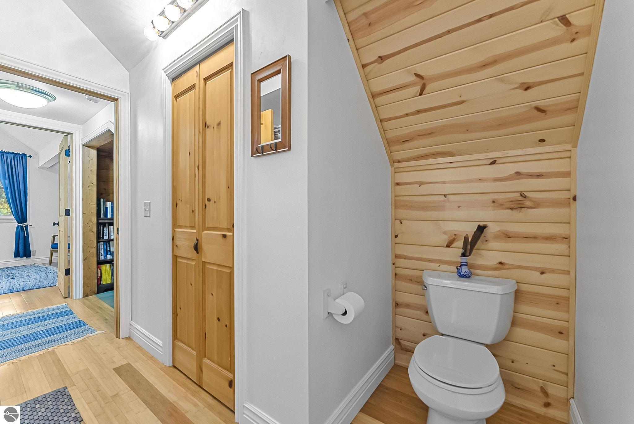 317 S Shabwasung Street, Northport