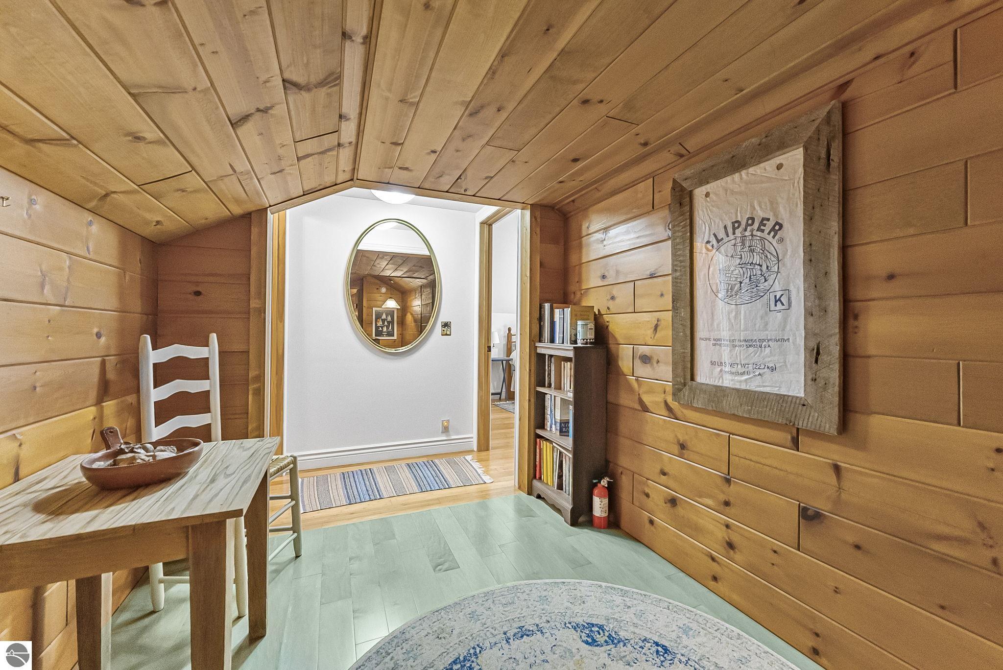 317 S Shabwasung Street, Northport