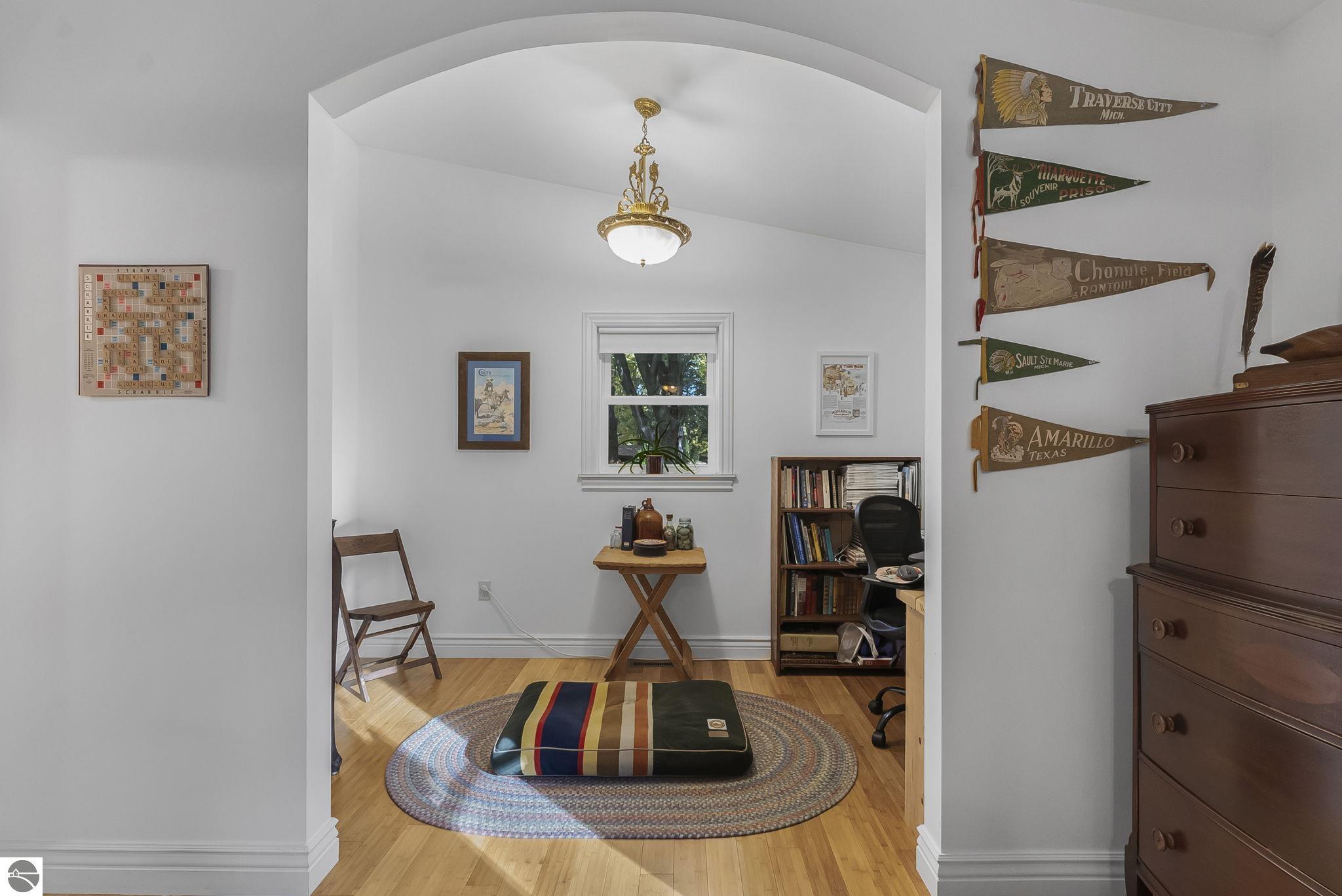 317 S Shabwasung Street, Northport