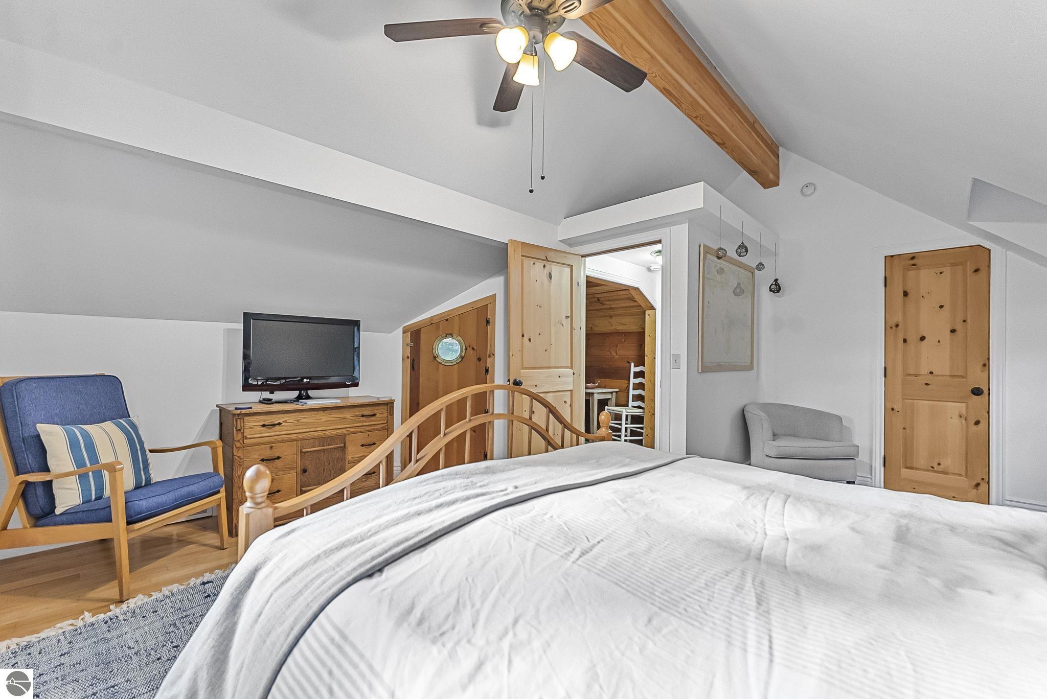 317 S Shabwasung Street, Northport