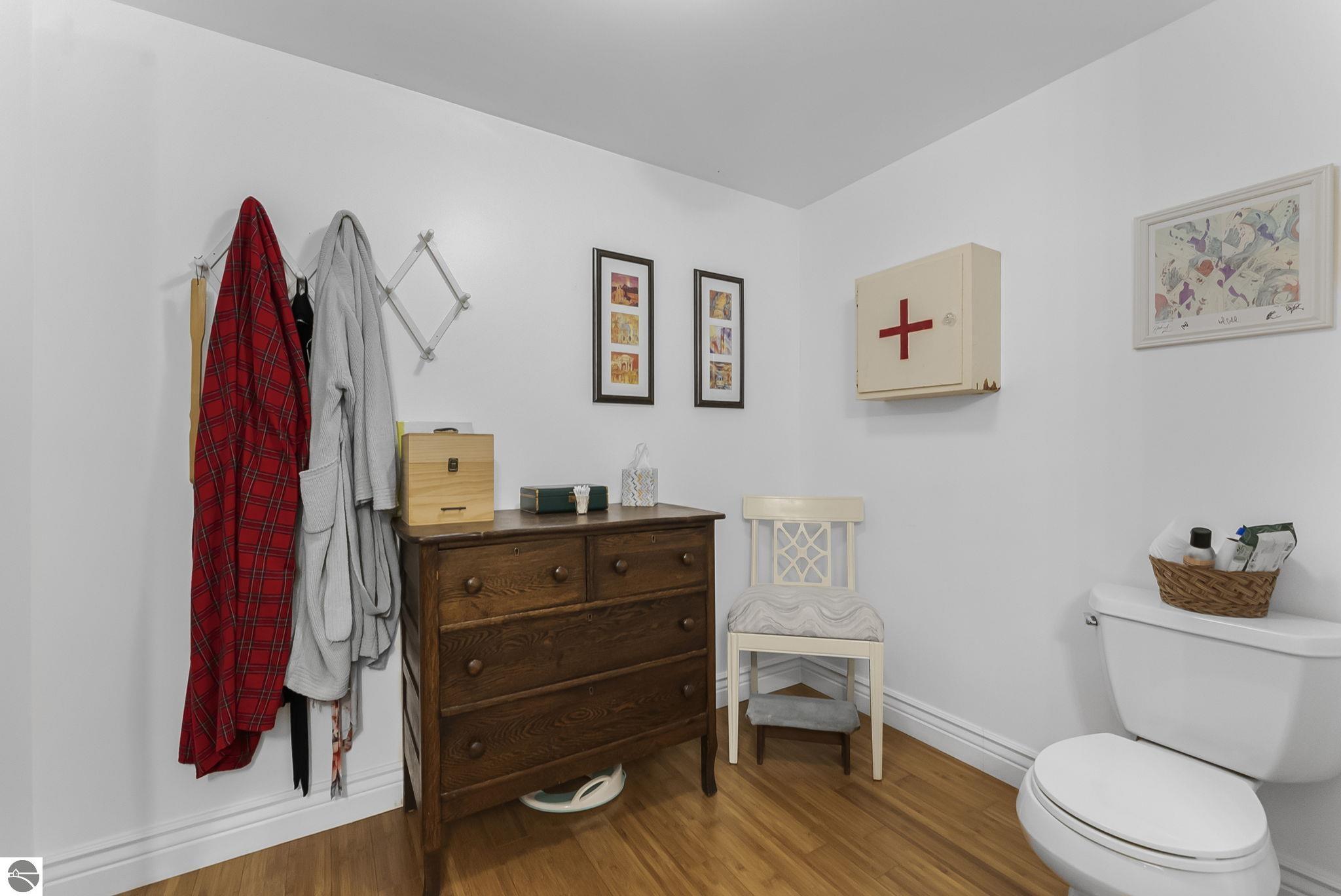 317 S Shabwasung Street, Northport